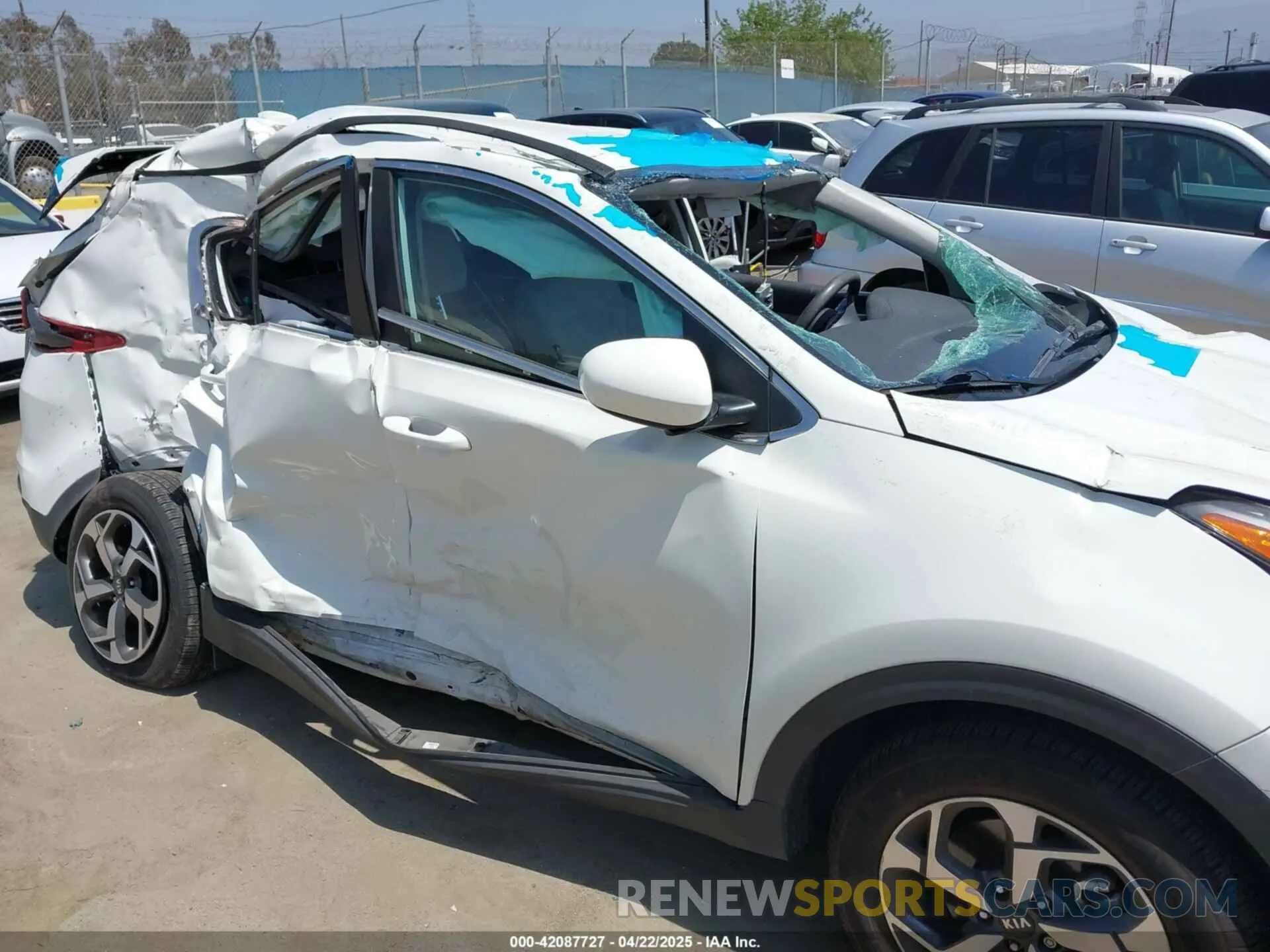 6 Photograph of a damaged car KNDPM3AC1L7698465 KIA SPORTAGE 2020