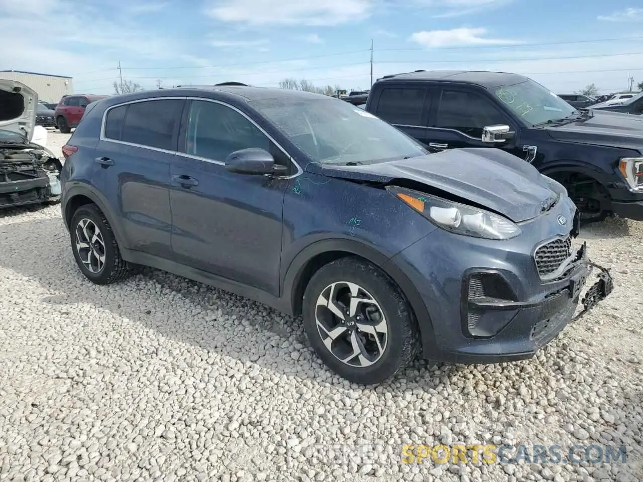 4 Photograph of a damaged car KNDPM3AC1L7710453 KIA SPORTAGE 2020