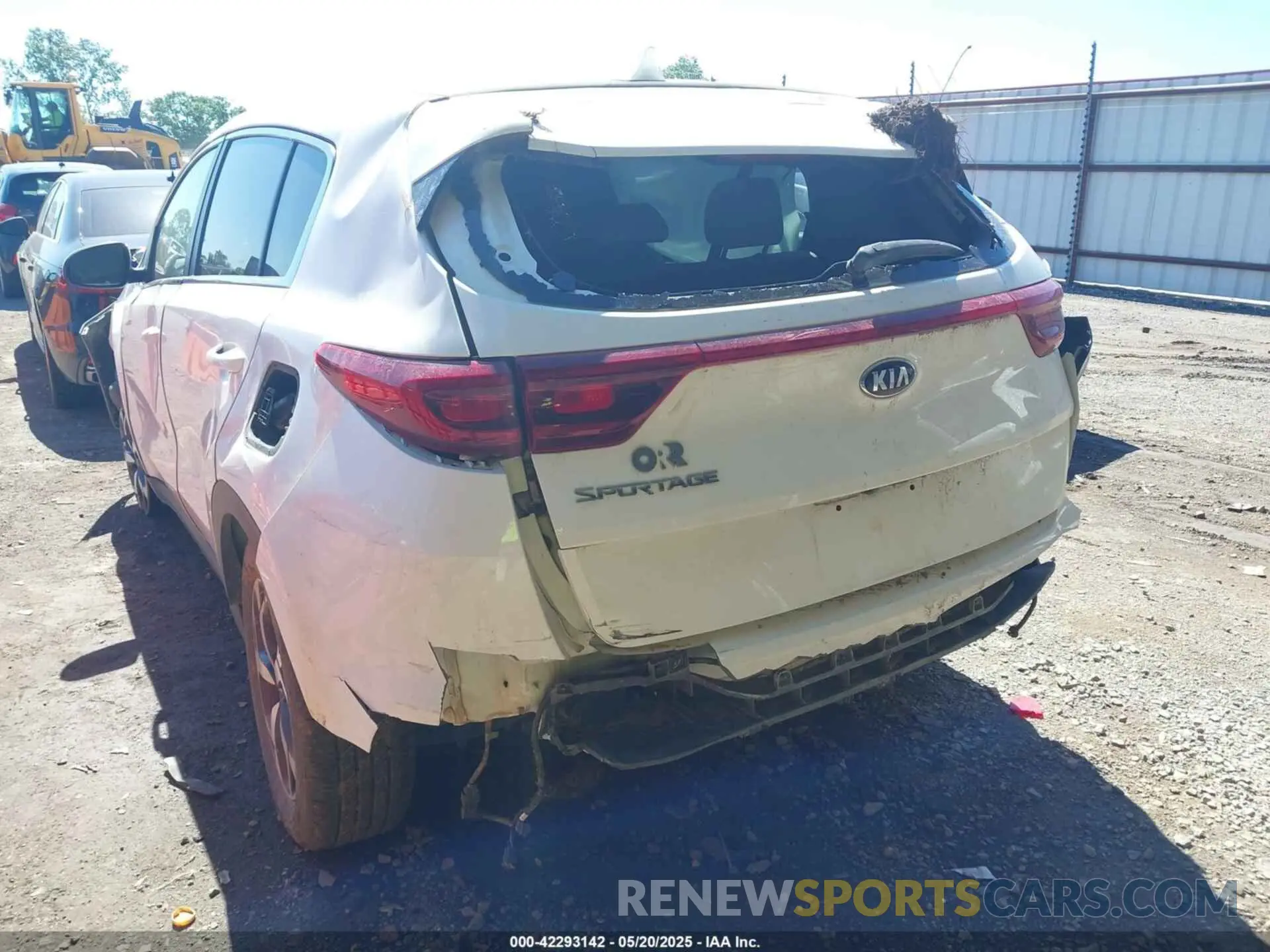 6 Photograph of a damaged car KNDPM3AC1L7725373 KIA SPORTAGE 2020