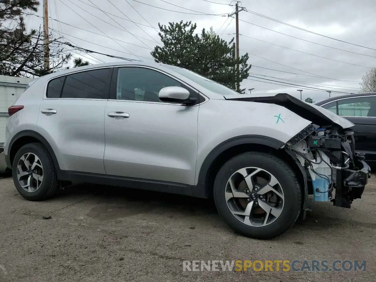 4 Photograph of a damaged car KNDPM3AC1L7730069 KIA SPORTAGE 2020