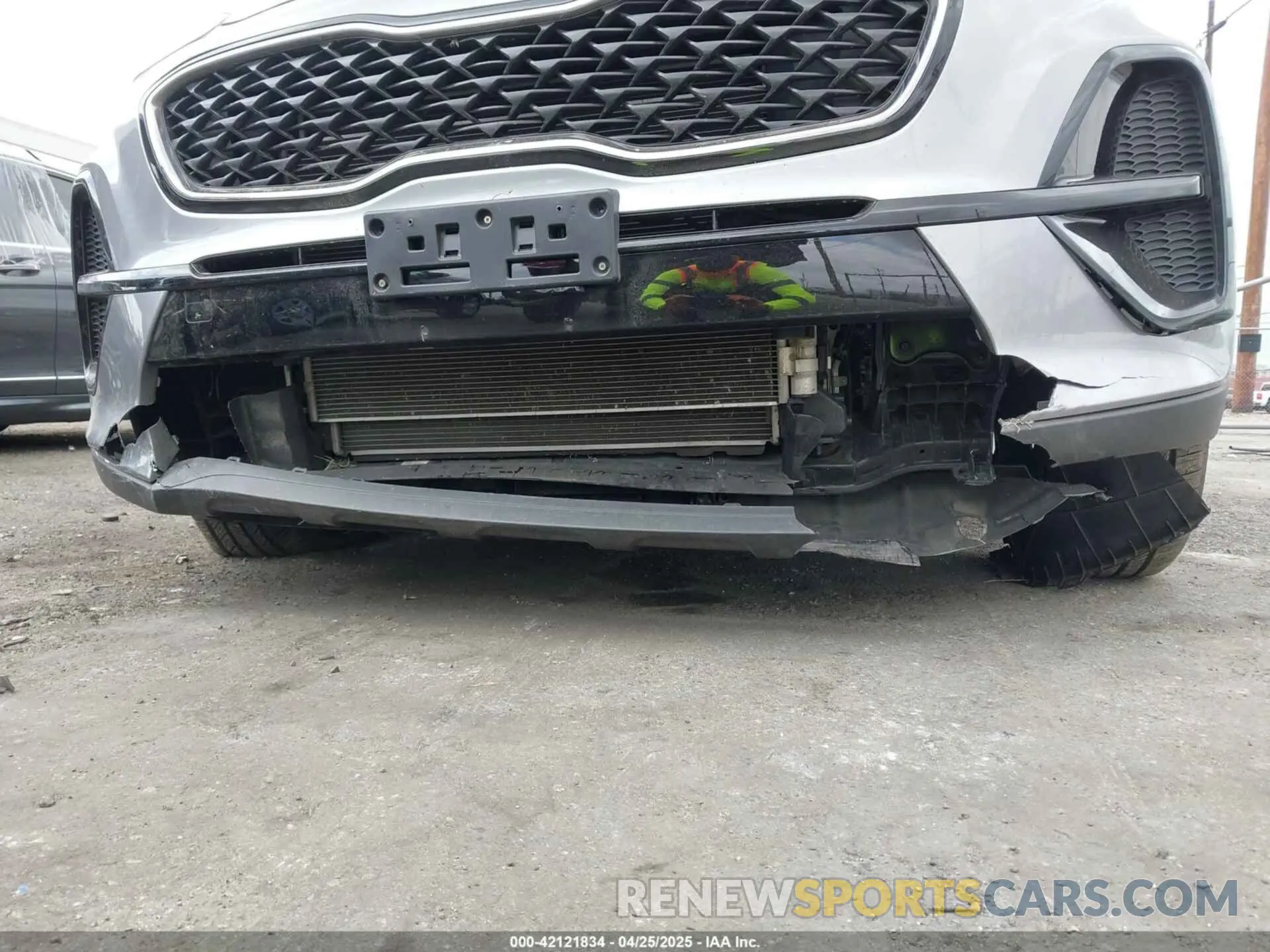 6 Photograph of a damaged car KNDPM3AC1L7761371 KIA SPORTAGE 2020