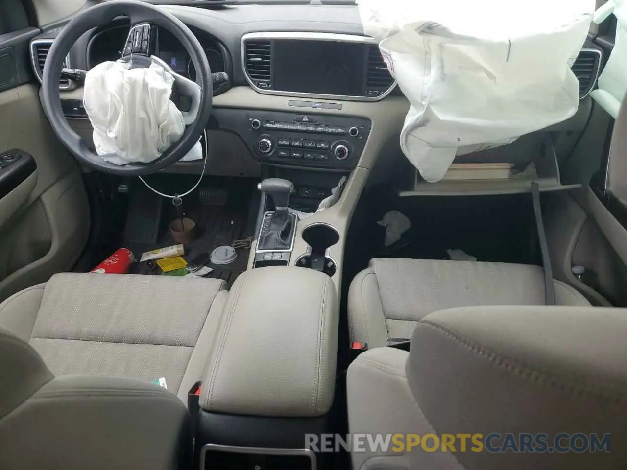 8 Photograph of a damaged car KNDPM3AC1L7785136 KIA SPORTAGE 2020
