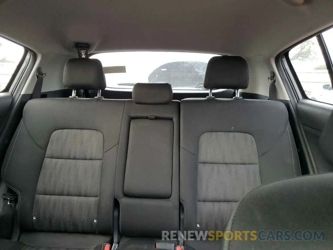 10 Photograph of a damaged car KNDPM3AC1L7793012 KIA SPORTAGE 2020