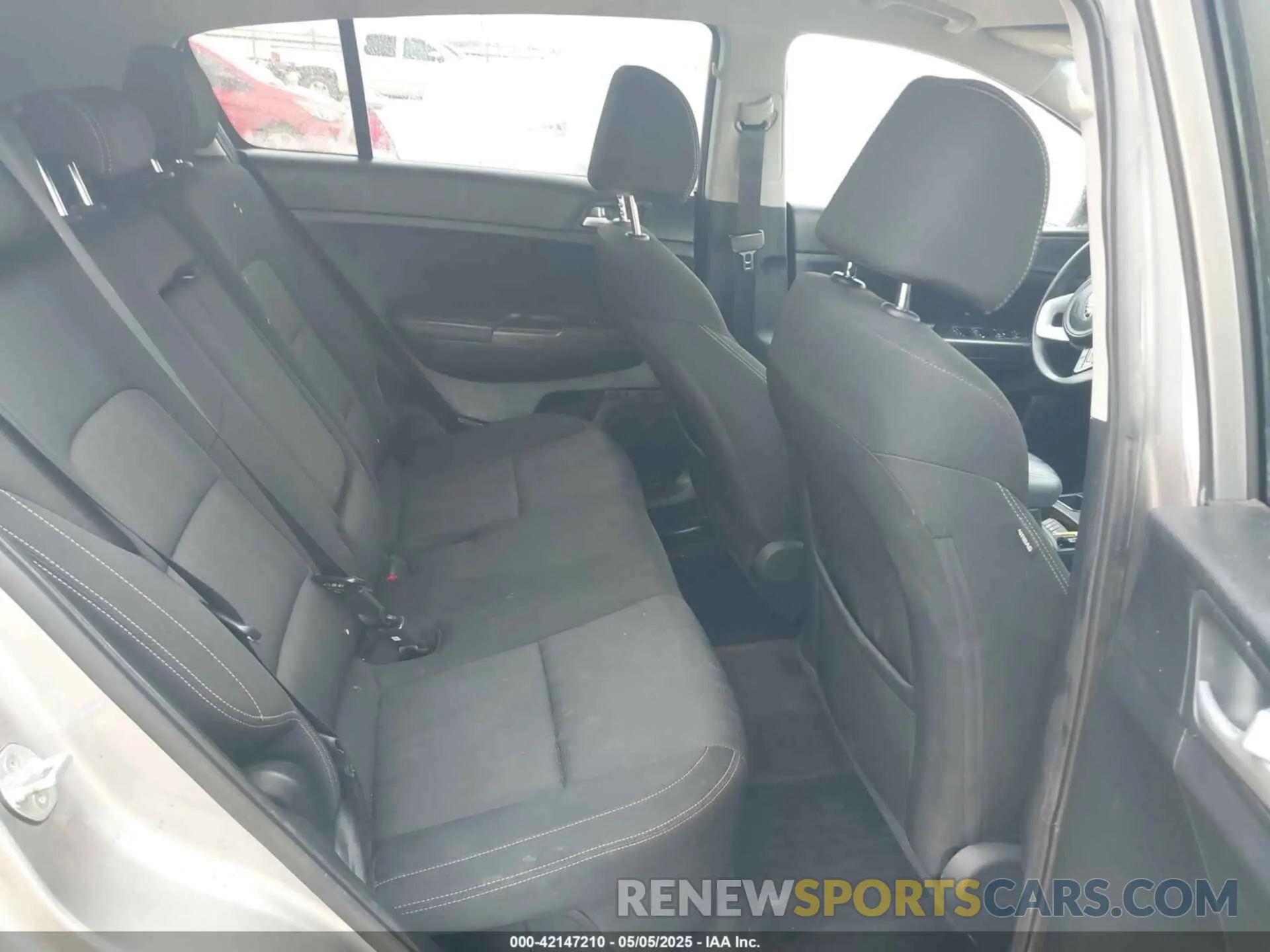 8 Photograph of a damaged car KNDPM3AC1L7795097 KIA SPORTAGE 2020