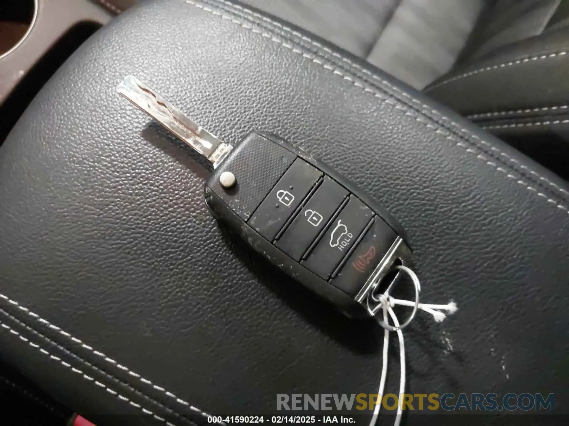 11 Photograph of a damaged car KNDPM3AC1L7813131 KIA SPORTAGE 2020