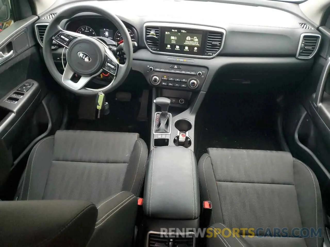 8 Photograph of a damaged car KNDPM3AC1L7815543 KIA SPORTAGE 2020