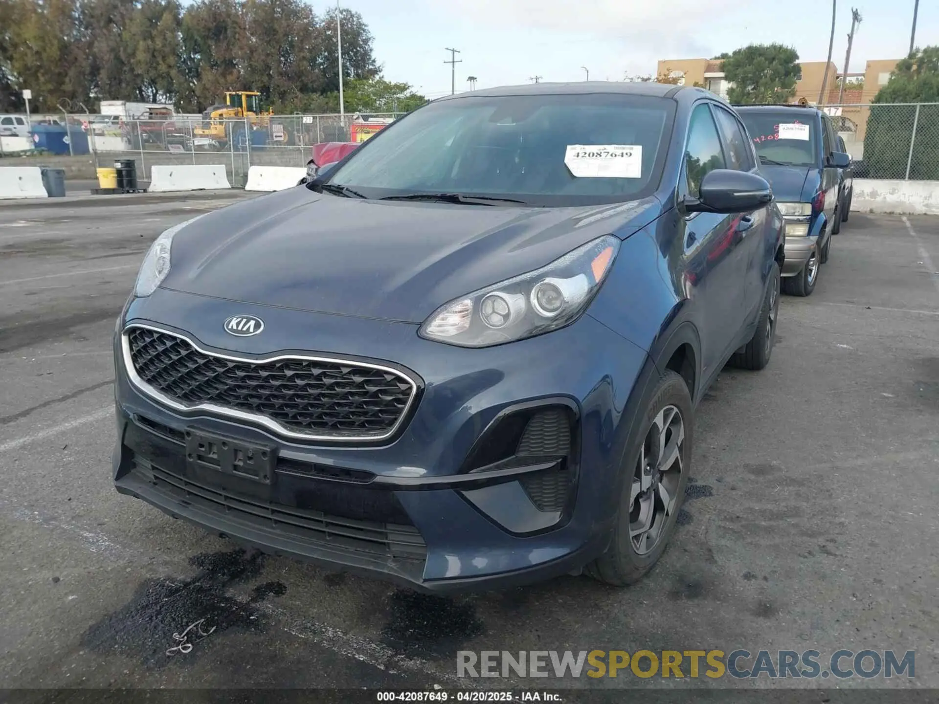 2 Photograph of a damaged car KNDPM3AC1L7833153 KIA SPORTAGE 2020