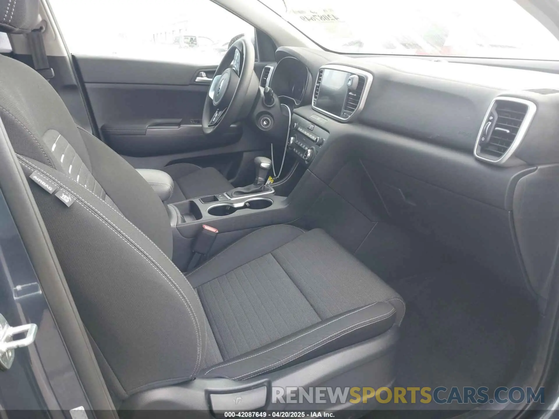 5 Photograph of a damaged car KNDPM3AC1L7833153 KIA SPORTAGE 2020