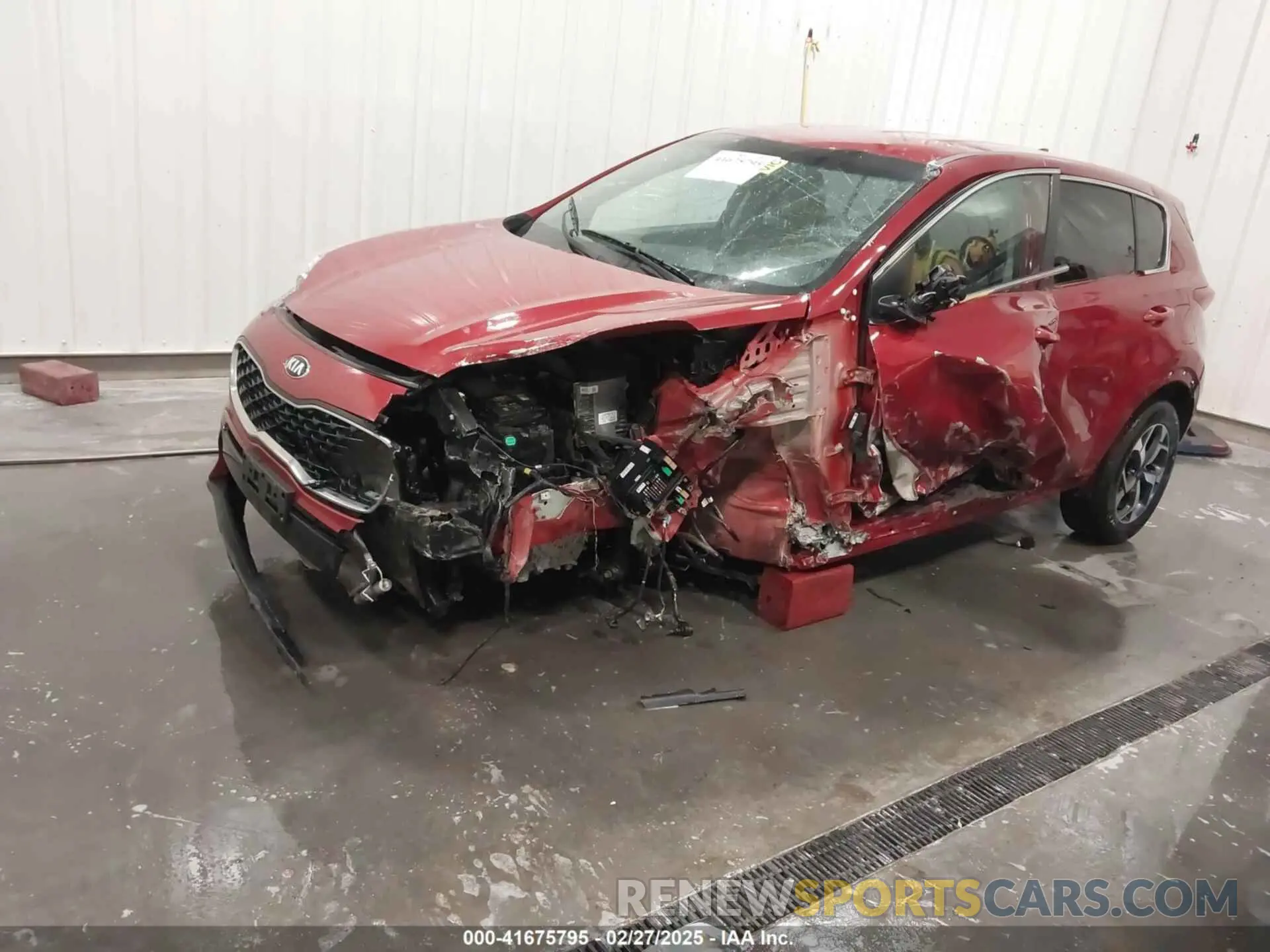 2 Photograph of a damaged car KNDPM3AC2L7648366 KIA SPORTAGE 2020
