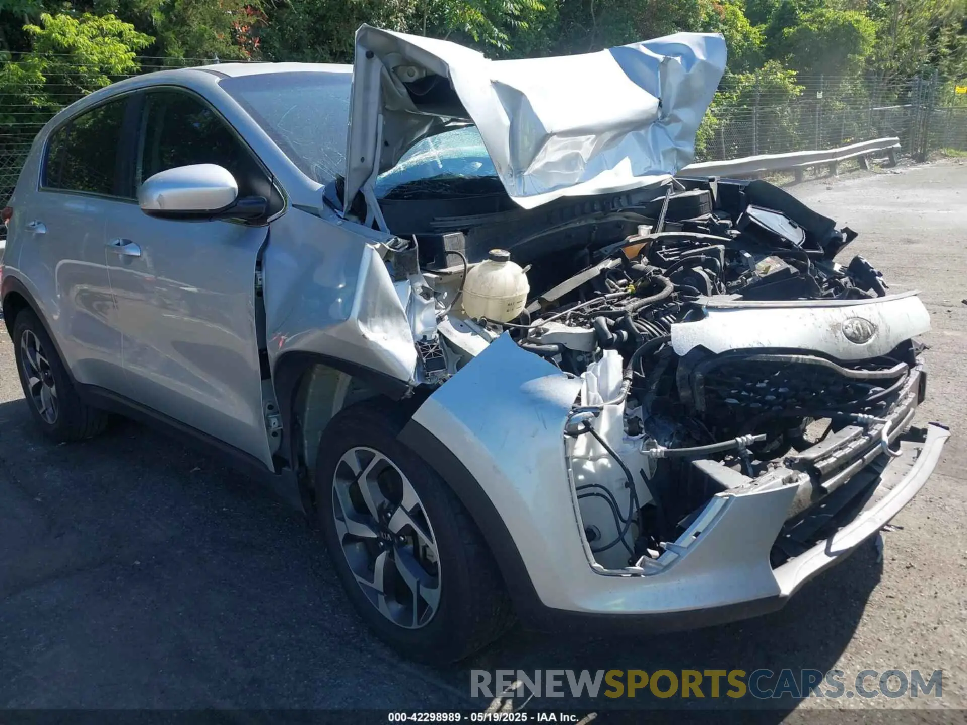 1 Photograph of a damaged car KNDPM3AC2L7670920 KIA SPORTAGE 2020