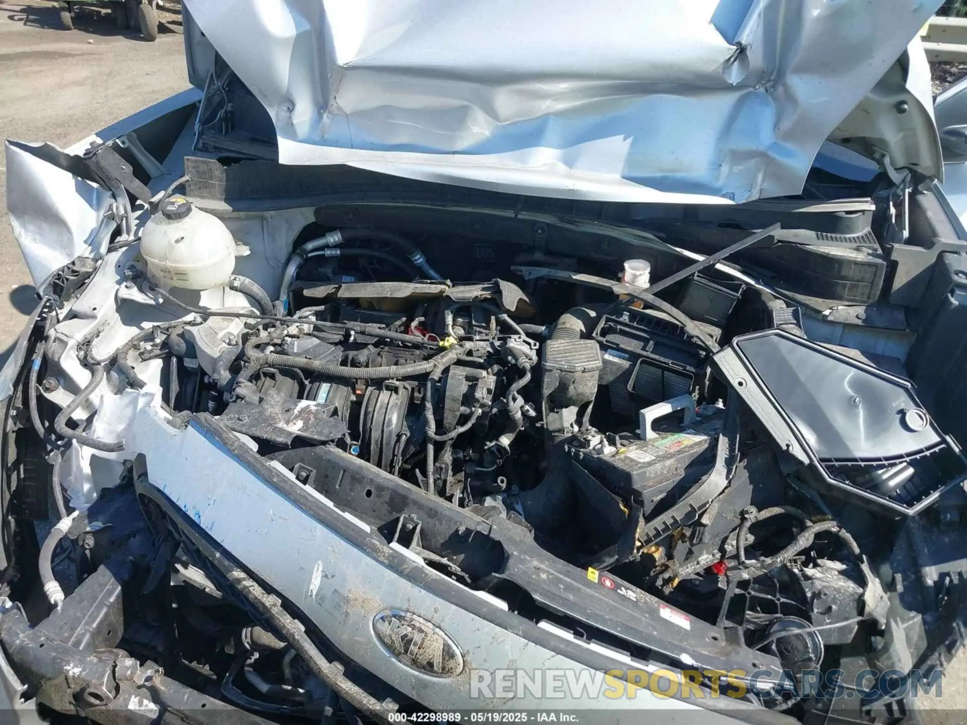 10 Photograph of a damaged car KNDPM3AC2L7670920 KIA SPORTAGE 2020