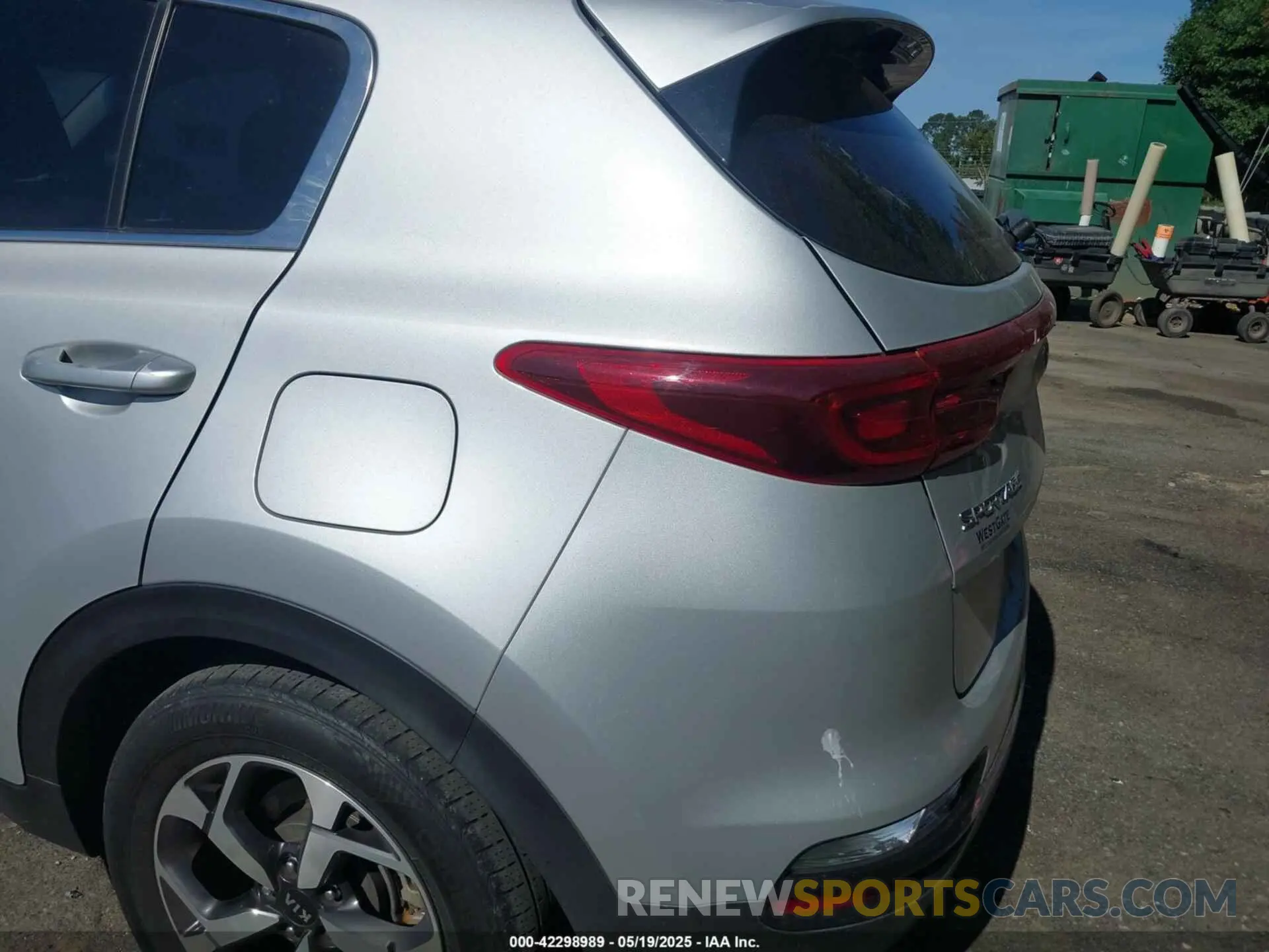 3 Photograph of a damaged car KNDPM3AC2L7670920 KIA SPORTAGE 2020