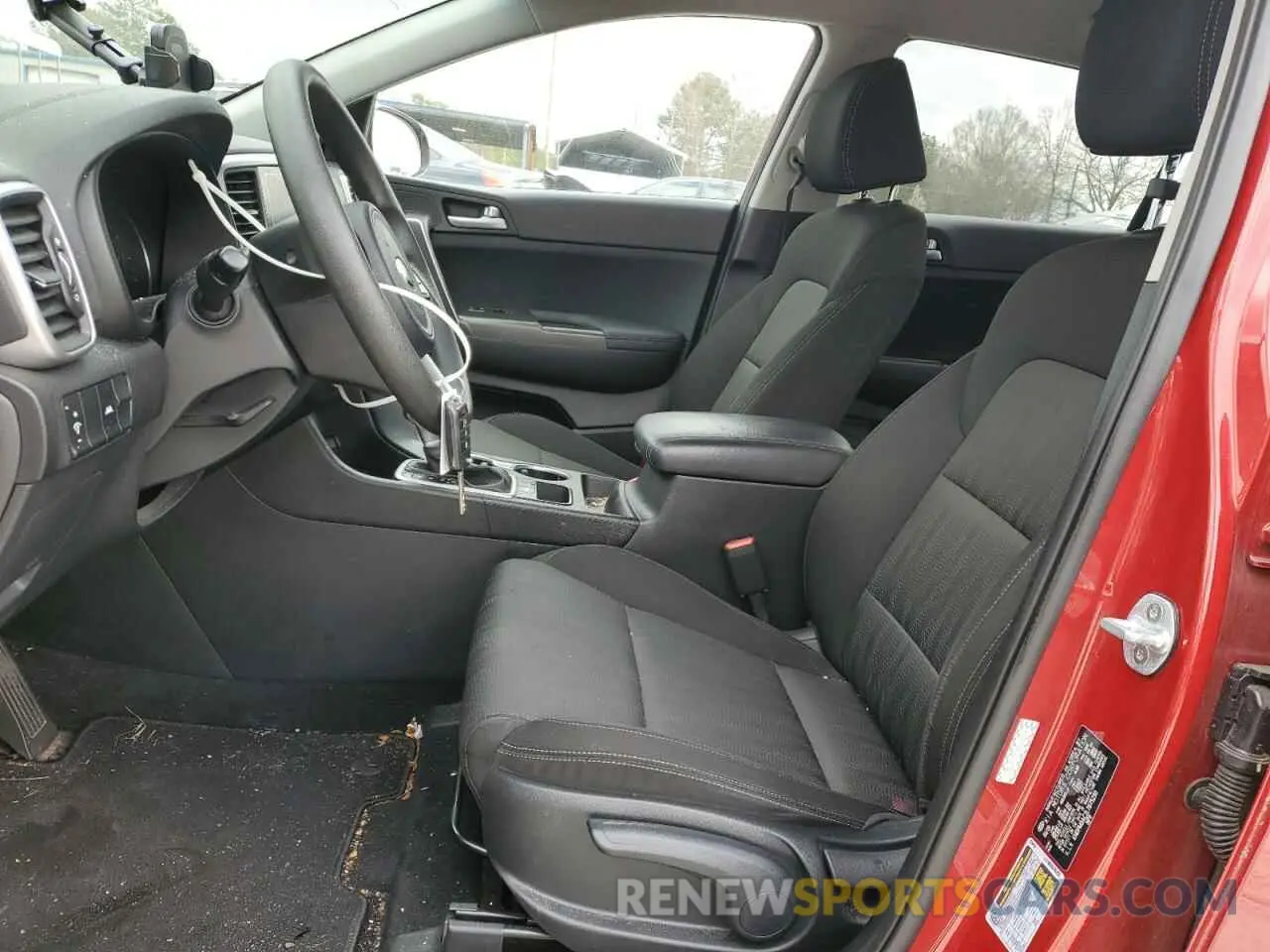 7 Photograph of a damaged car KNDPM3AC2L7675230 KIA SPORTAGE 2020