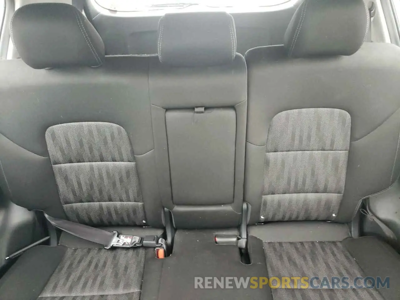 10 Photograph of a damaged car KNDPM3AC2L7687183 KIA SPORTAGE 2020