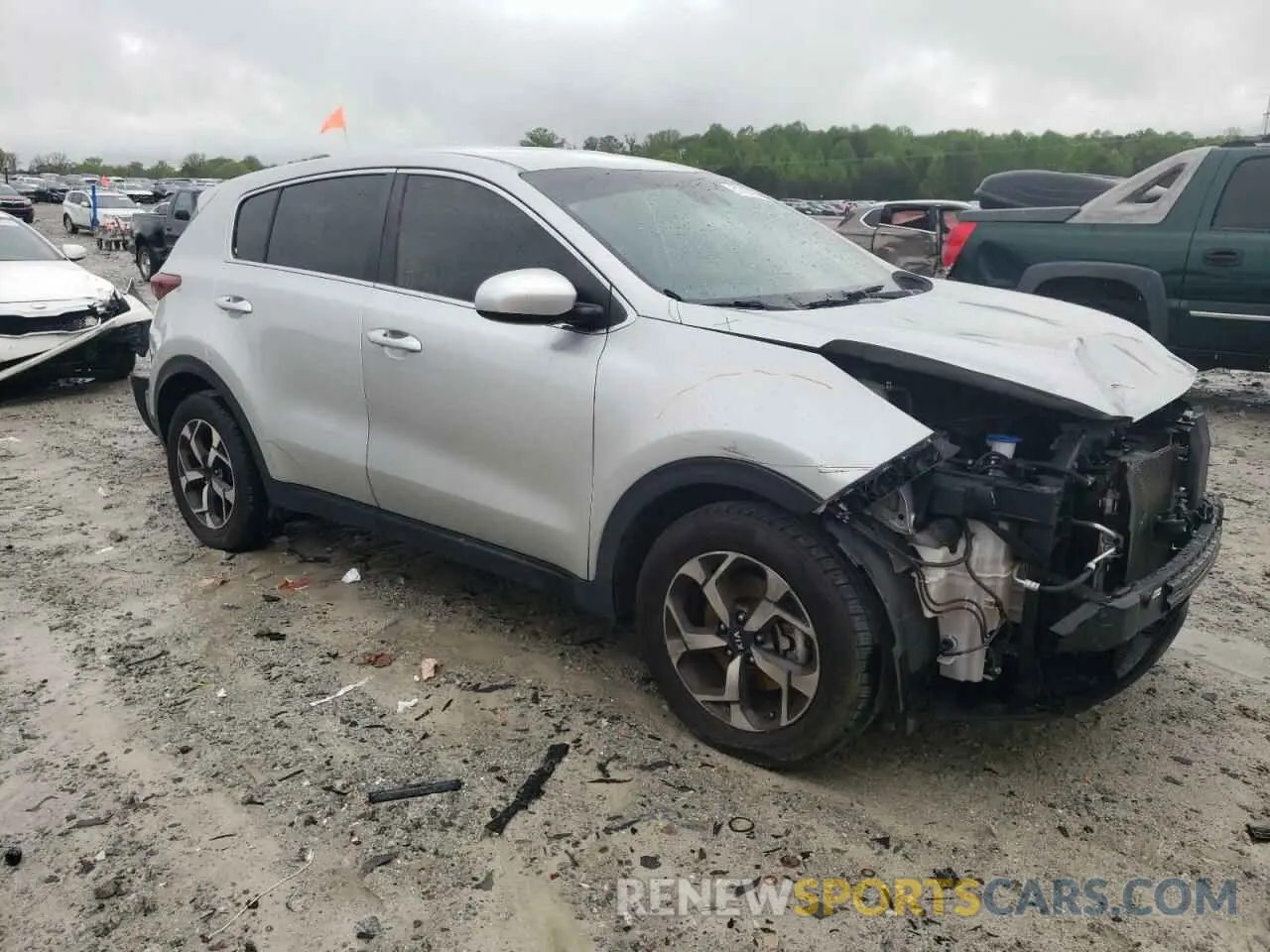 4 Photograph of a damaged car KNDPM3AC2L7687183 KIA SPORTAGE 2020