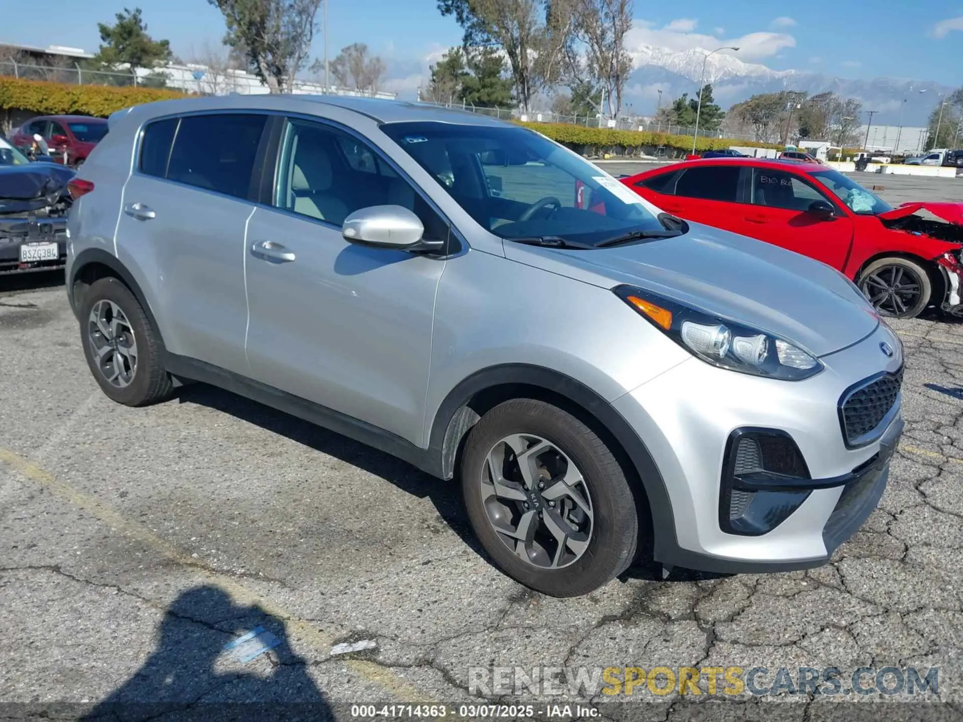 1 Photograph of a damaged car KNDPM3AC2L7694764 KIA SPORTAGE 2020