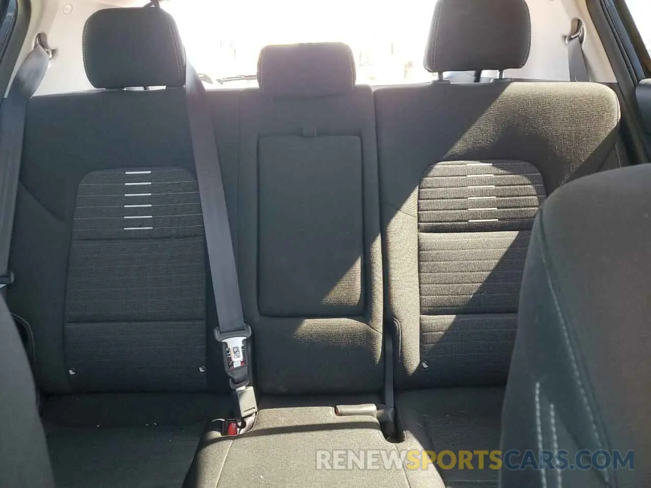 10 Photograph of a damaged car KNDPM3AC2L7703057 KIA SPORTAGE 2020