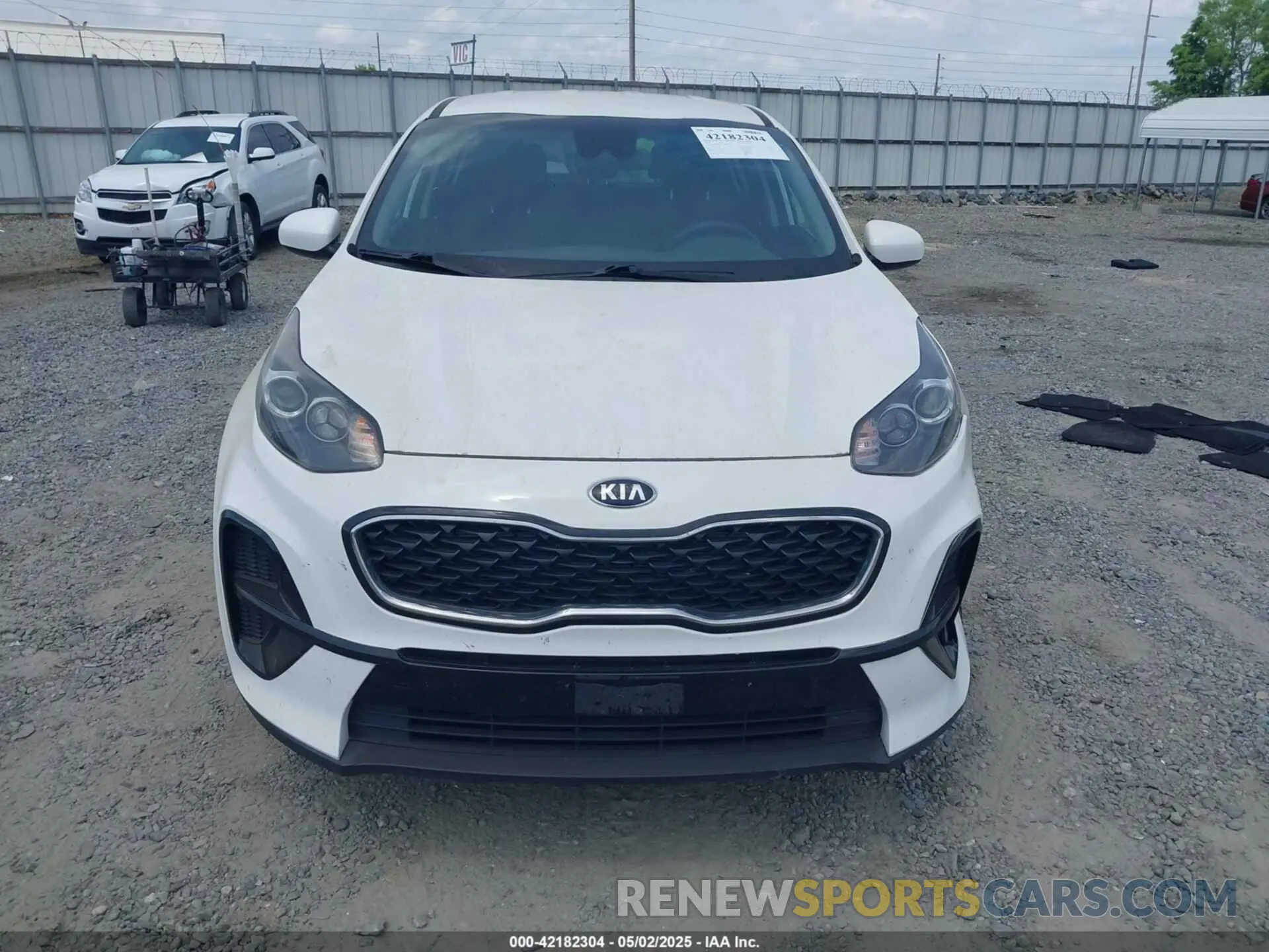 12 Photograph of a damaged car KNDPM3AC2L7778888 KIA SPORTAGE 2020