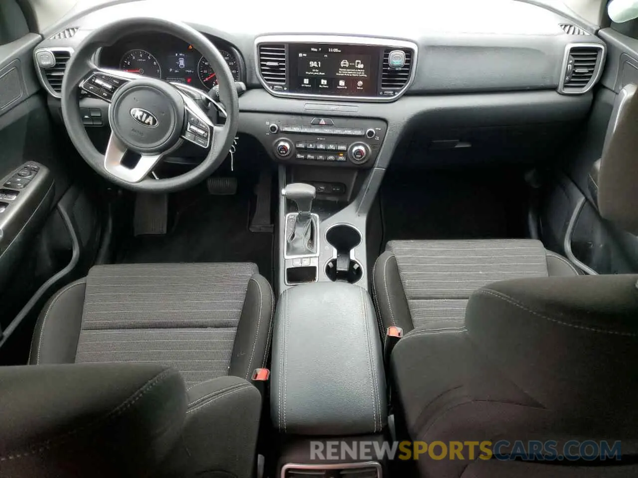8 Photograph of a damaged car KNDPM3AC2L7781550 KIA SPORTAGE 2020