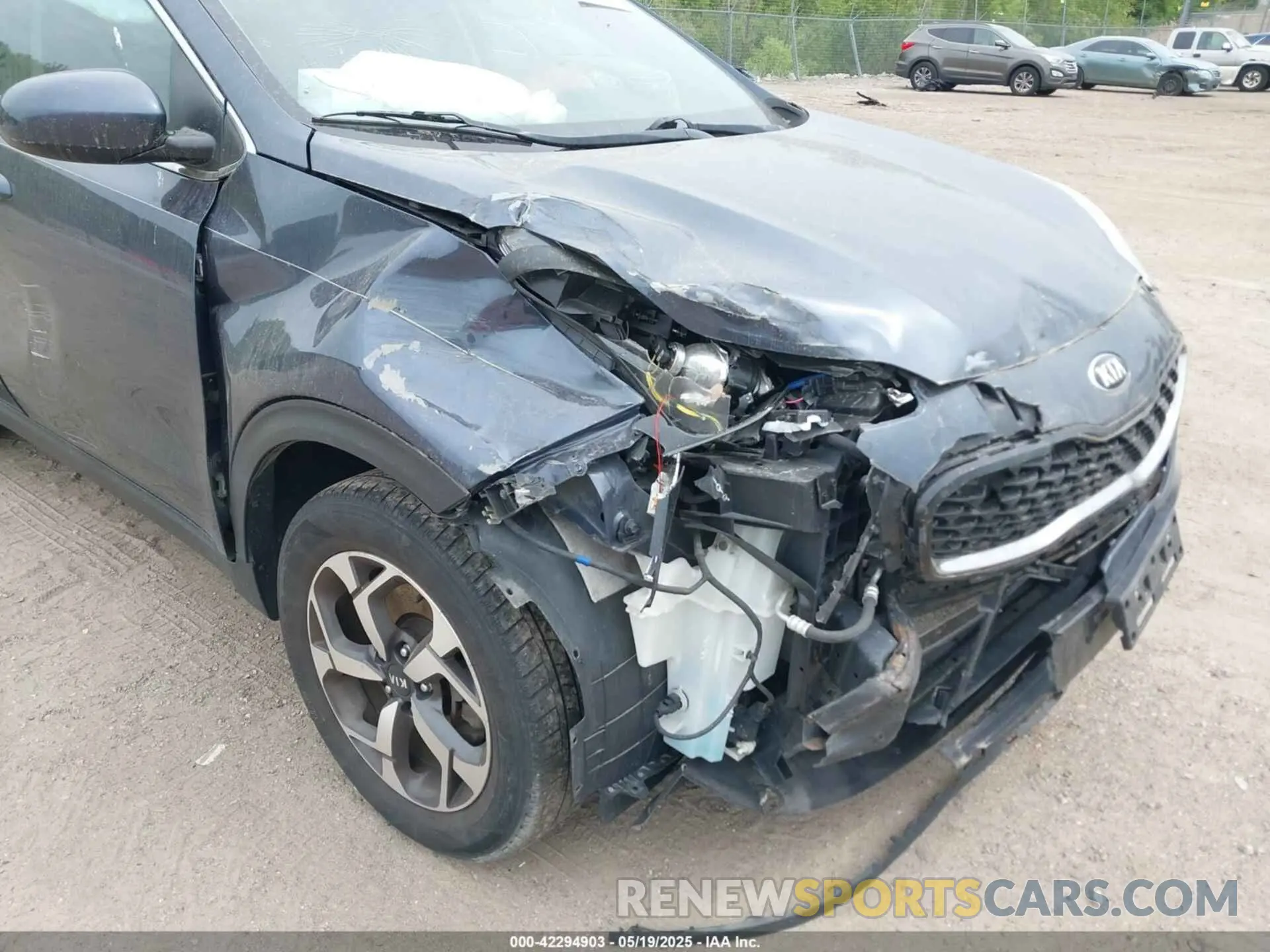 6 Photograph of a damaged car KNDPM3AC3L7647033 KIA SPORTAGE 2020
