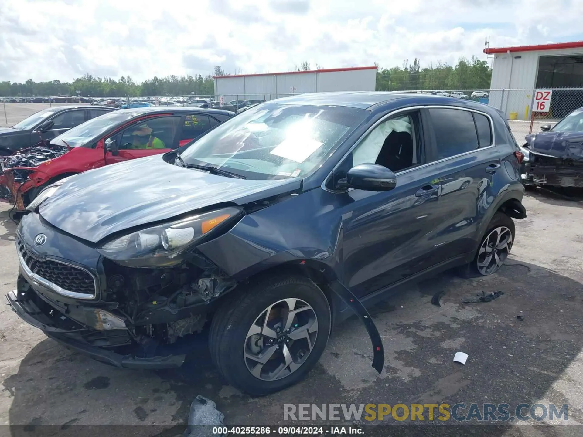 2 Photograph of a damaged car KNDPM3AC3L7713581 KIA SPORTAGE 2020