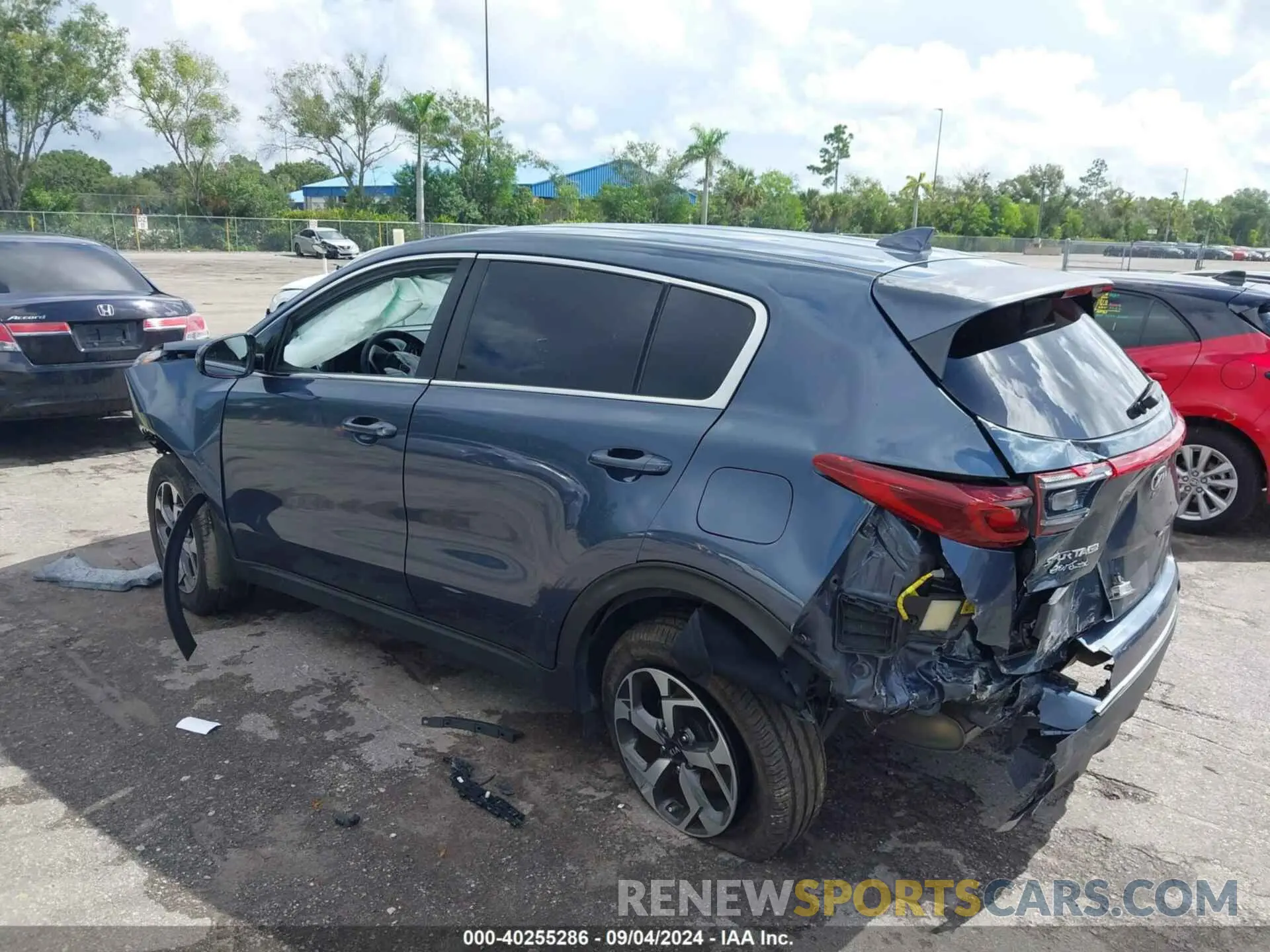 3 Photograph of a damaged car KNDPM3AC3L7713581 KIA SPORTAGE 2020