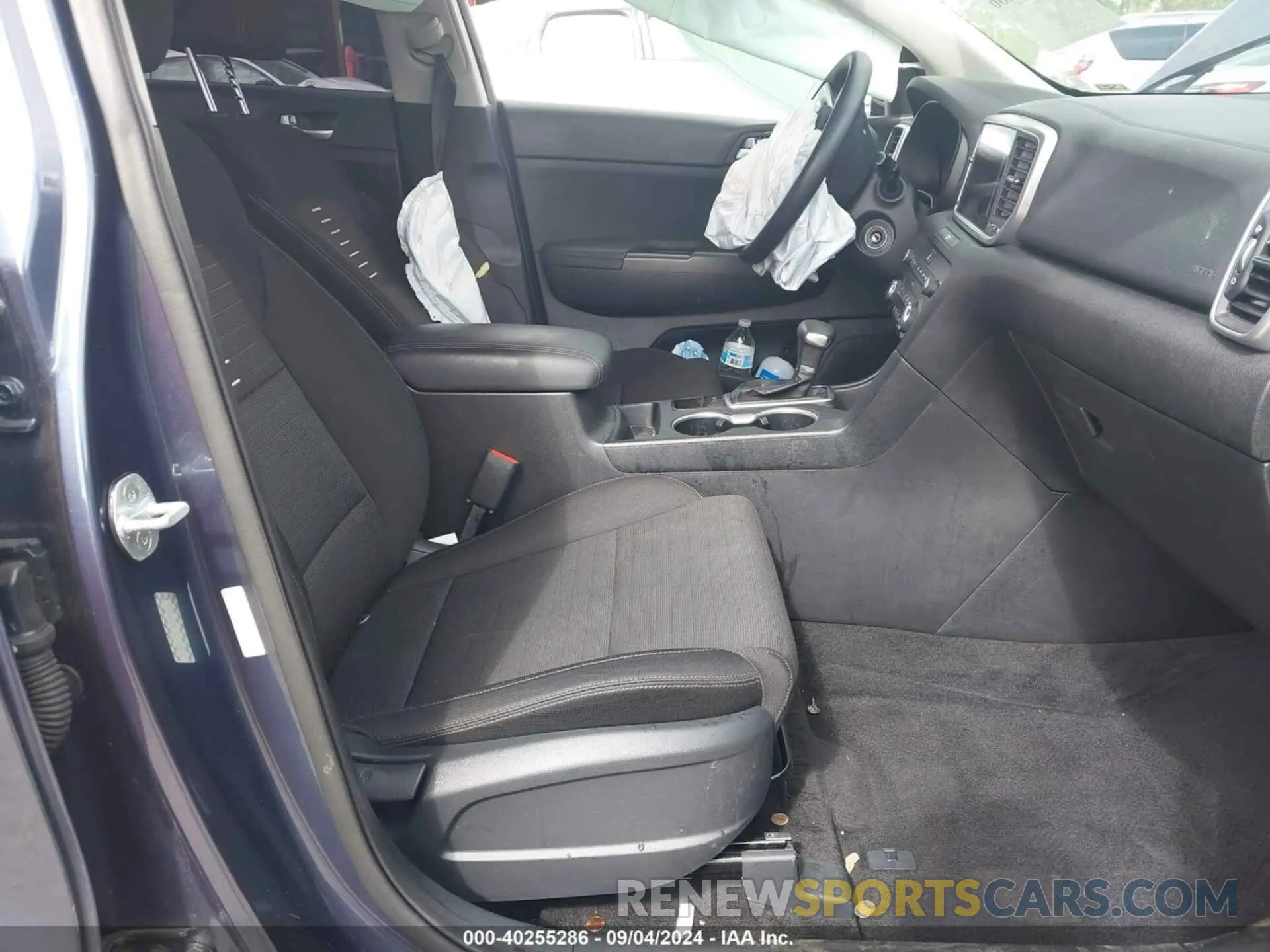 5 Photograph of a damaged car KNDPM3AC3L7713581 KIA SPORTAGE 2020