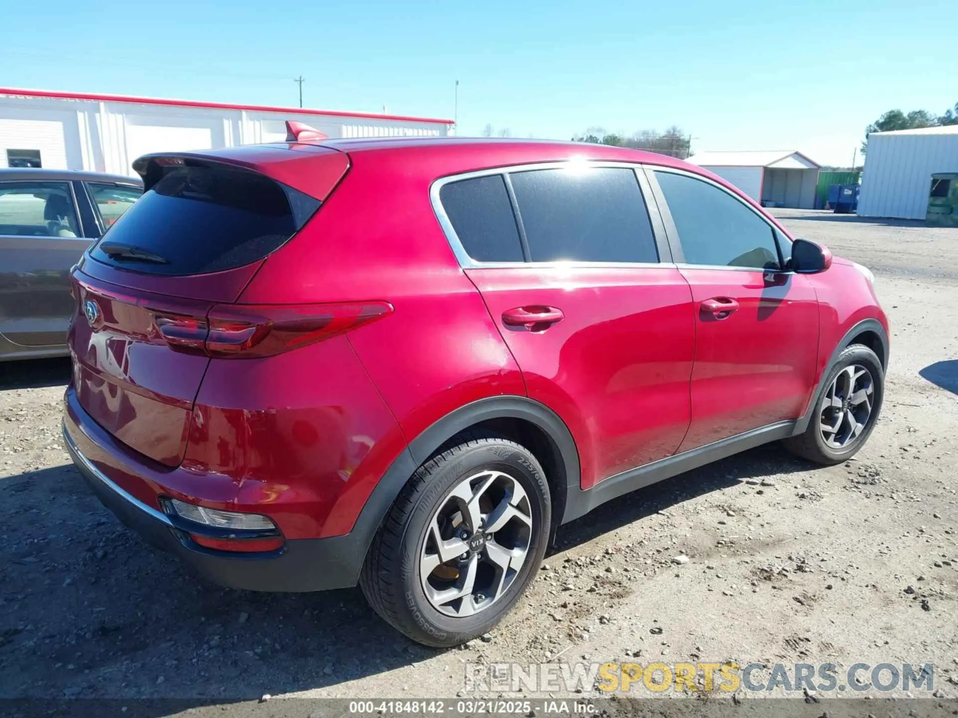 4 Photograph of a damaged car KNDPM3AC3L7719719 KIA SPORTAGE 2020