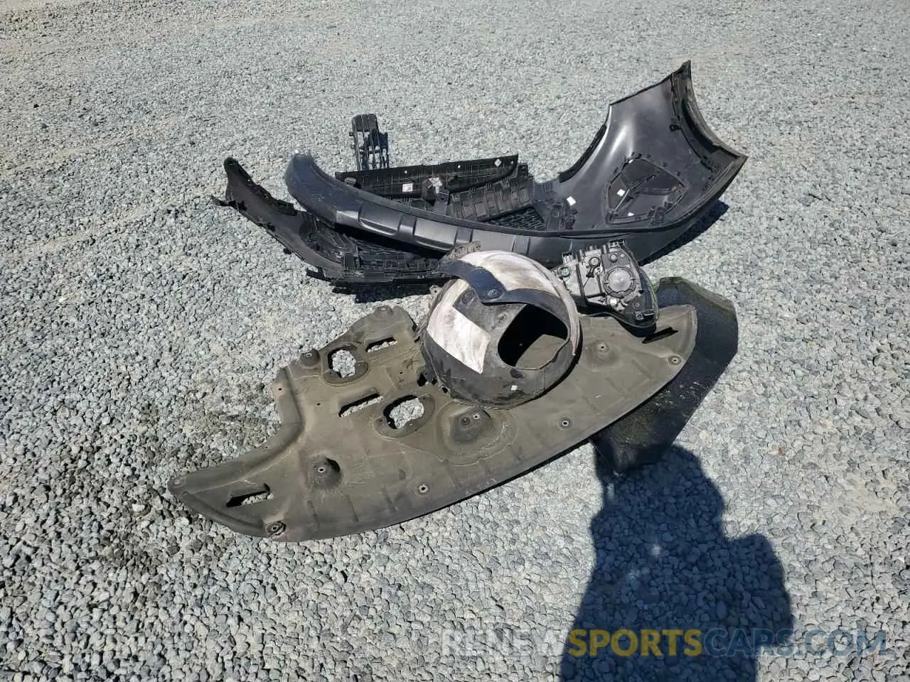 14 Photograph of a damaged car KNDPM3AC3L7785154 KIA SPORTAGE 2020