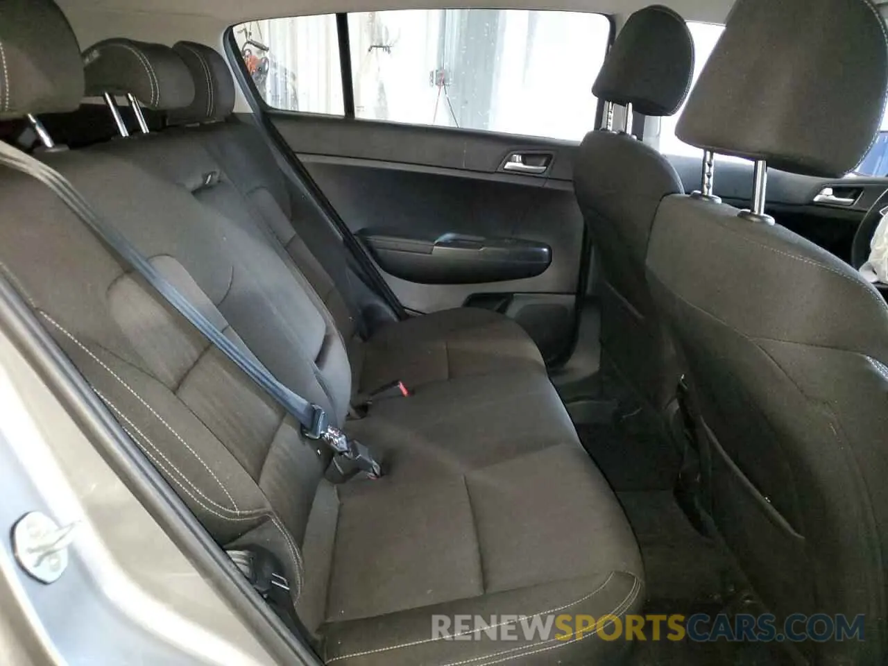 11 Photograph of a damaged car KNDPM3AC3L7788264 KIA SPORTAGE 2020