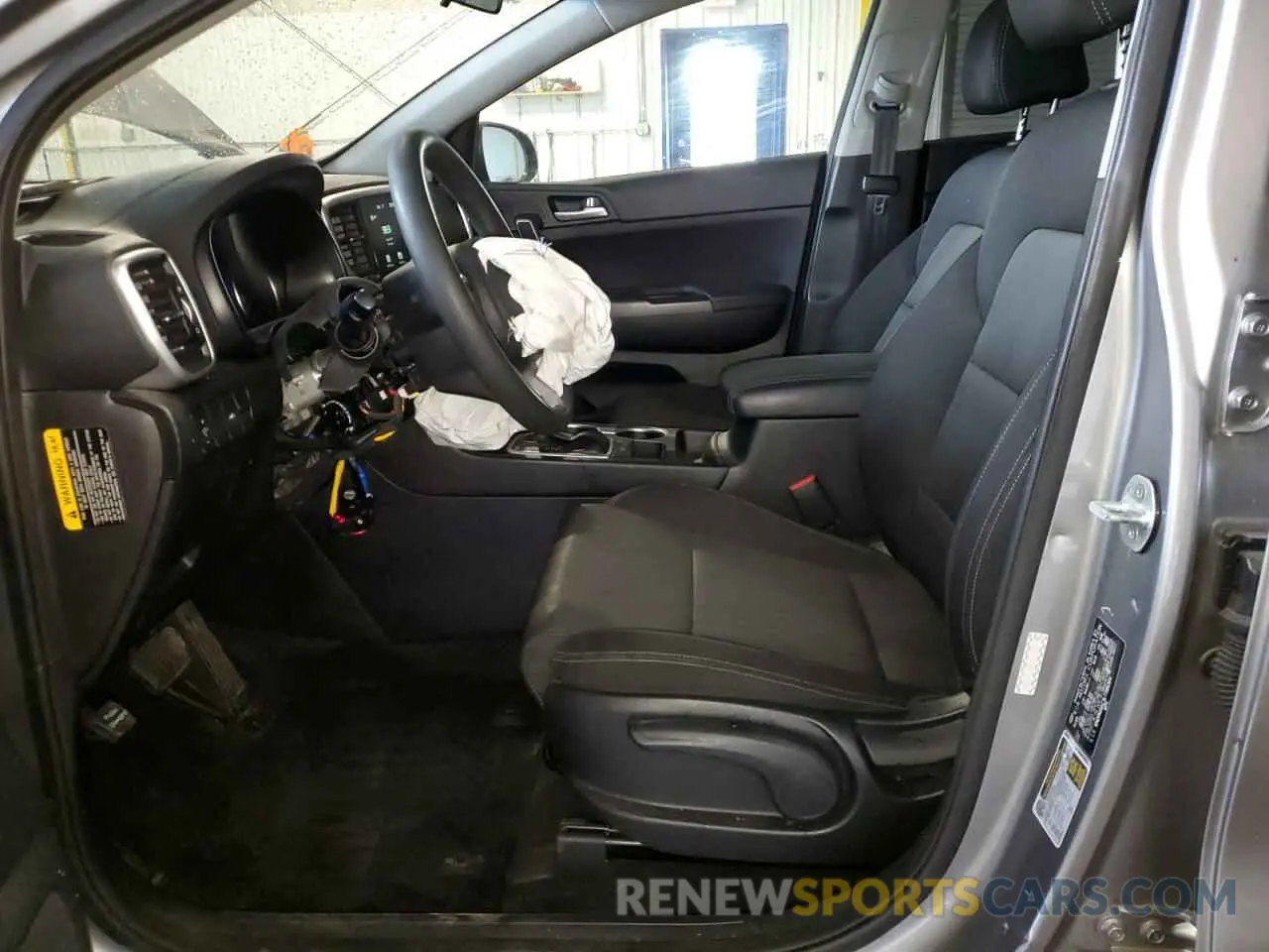 7 Photograph of a damaged car KNDPM3AC3L7788264 KIA SPORTAGE 2020