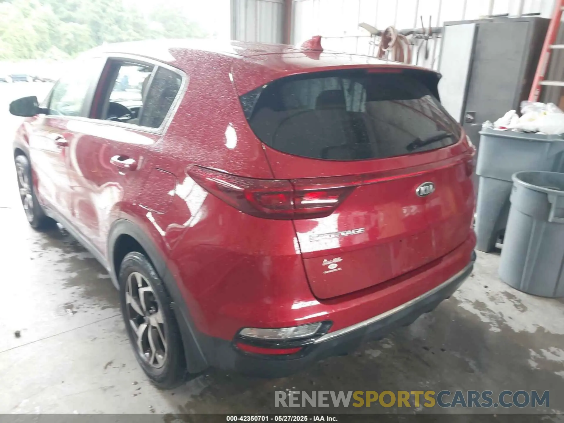 3 Photograph of a damaged car KNDPM3AC4L7650569 KIA SPORTAGE 2020