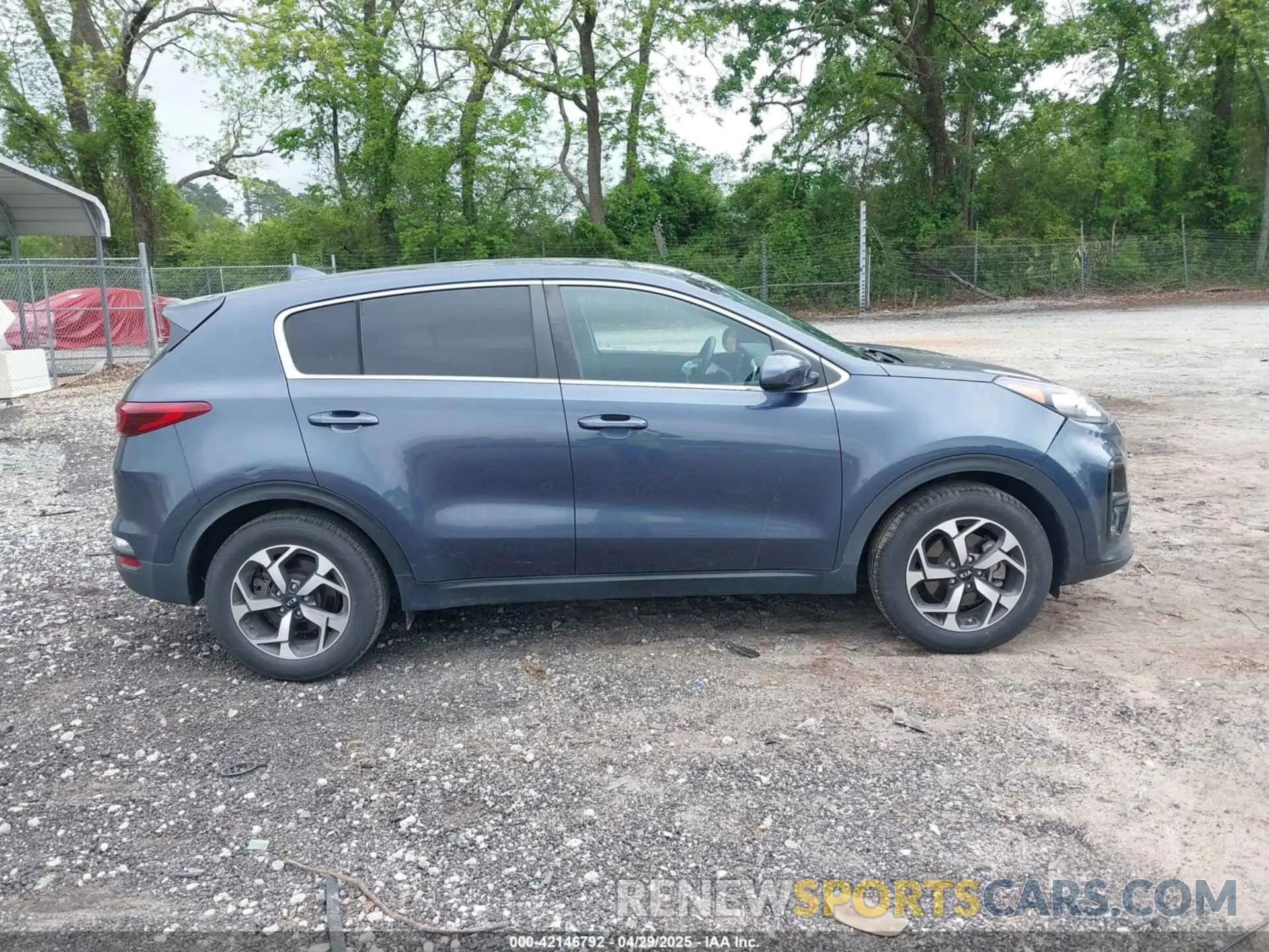 13 Photograph of a damaged car KNDPM3AC4L7651723 KIA SPORTAGE 2020
