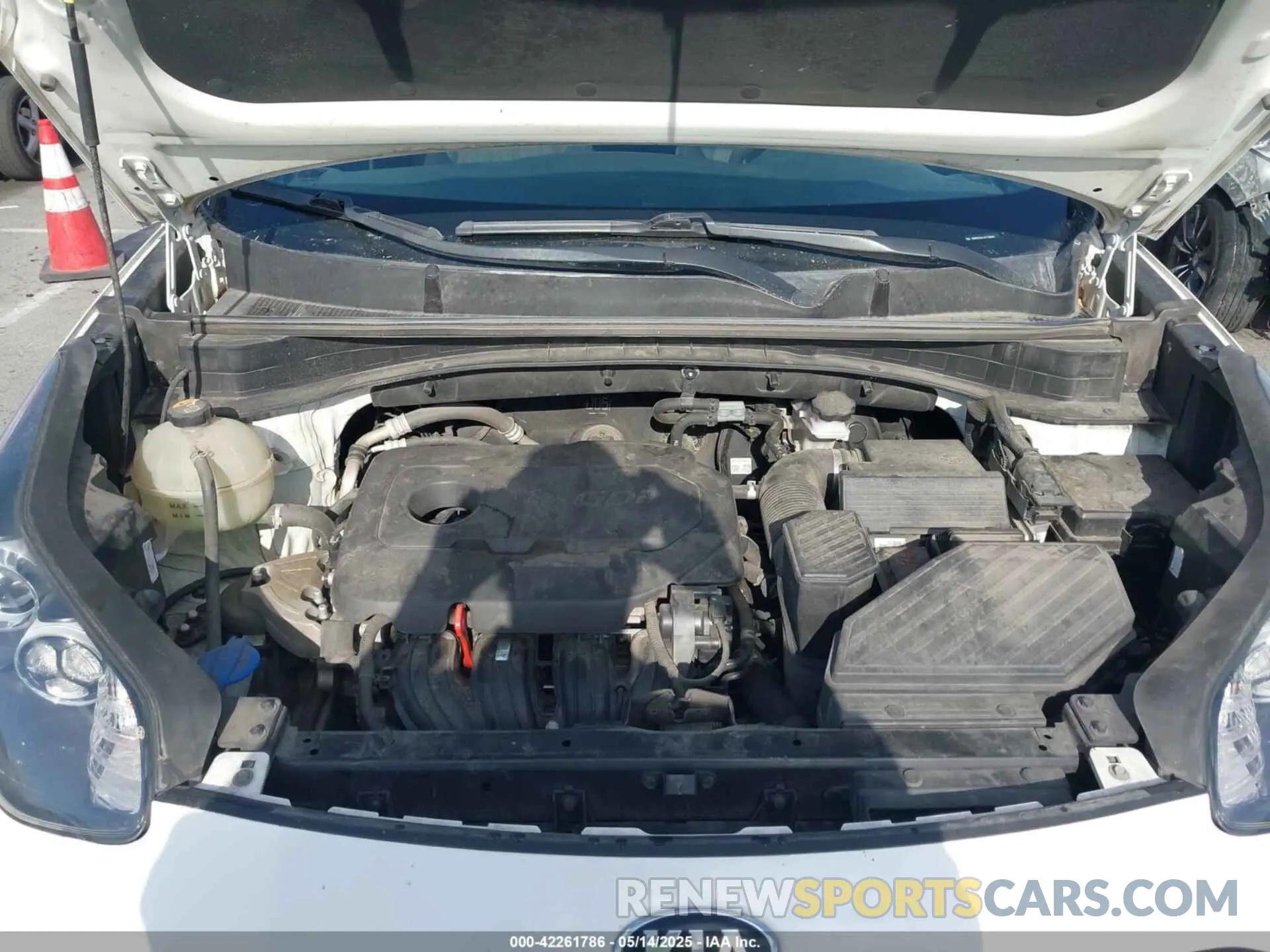 10 Photograph of a damaged car KNDPM3AC4L7708065 KIA SPORTAGE 2020
