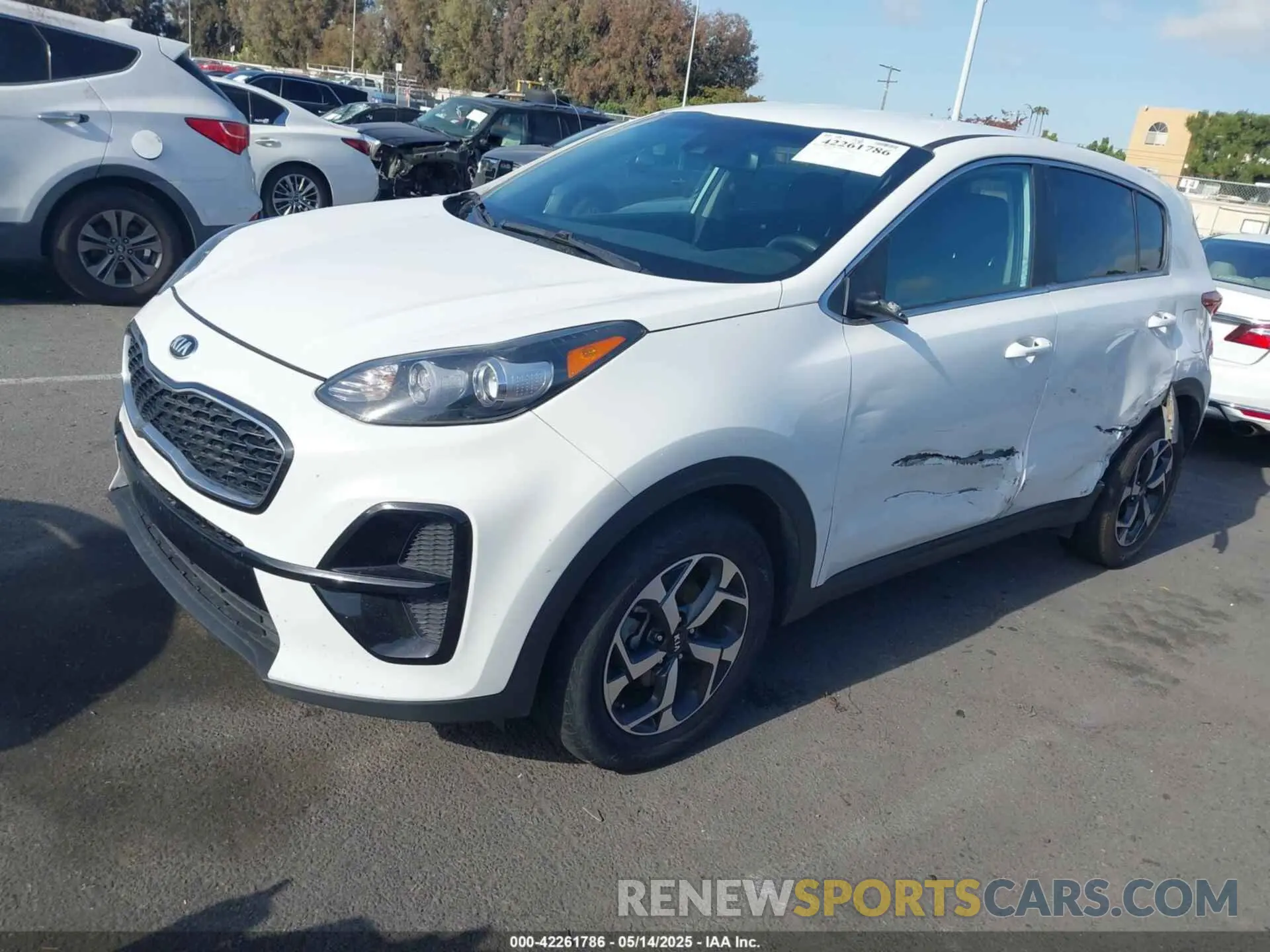 2 Photograph of a damaged car KNDPM3AC4L7708065 KIA SPORTAGE 2020