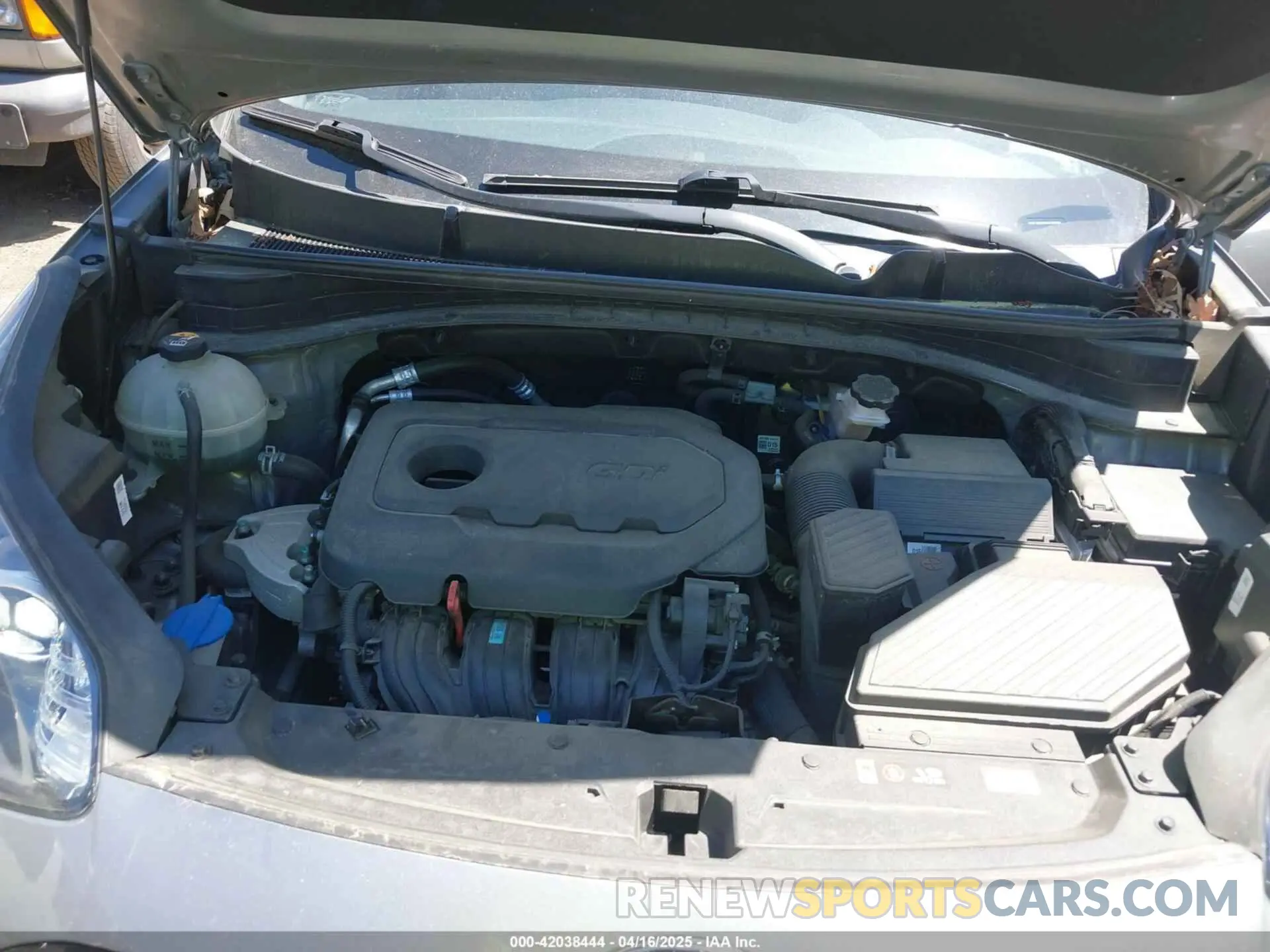 10 Photograph of a damaged car KNDPM3AC4L7816850 KIA SPORTAGE 2020
