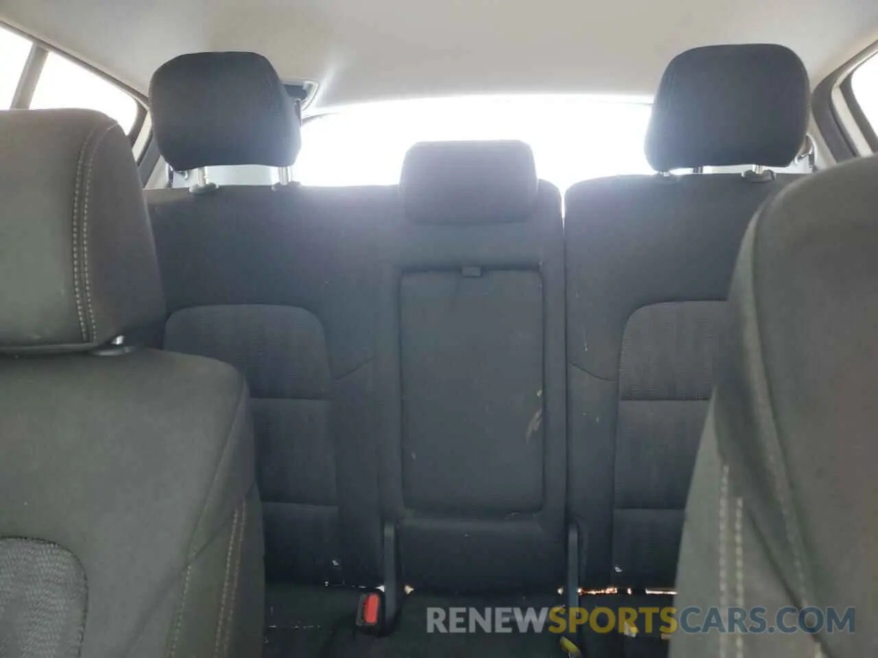 10 Photograph of a damaged car KNDPM3AC5L7629729 KIA SPORTAGE 2020