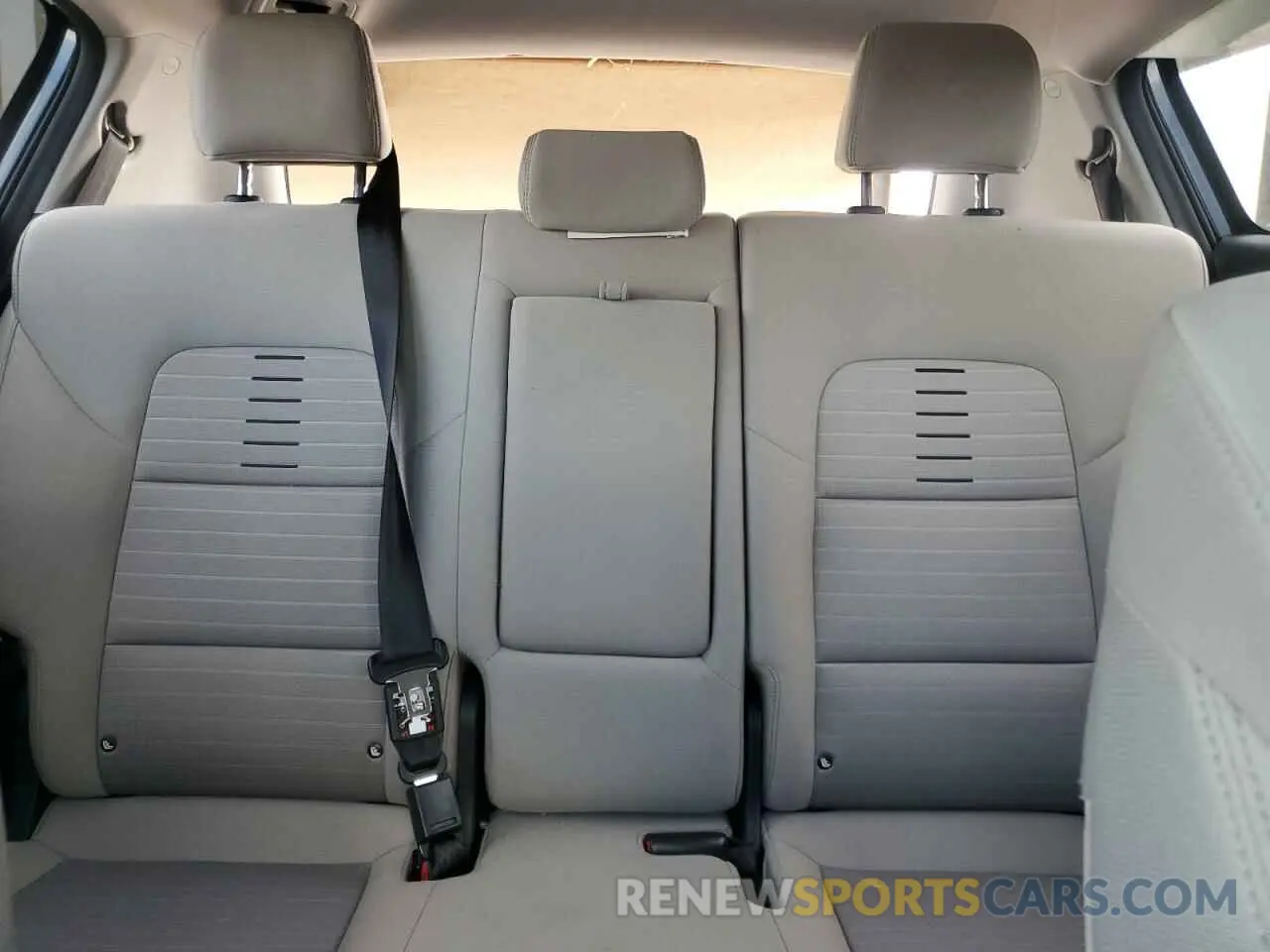 10 Photograph of a damaged car KNDPM3AC5L7722296 KIA SPORTAGE 2020