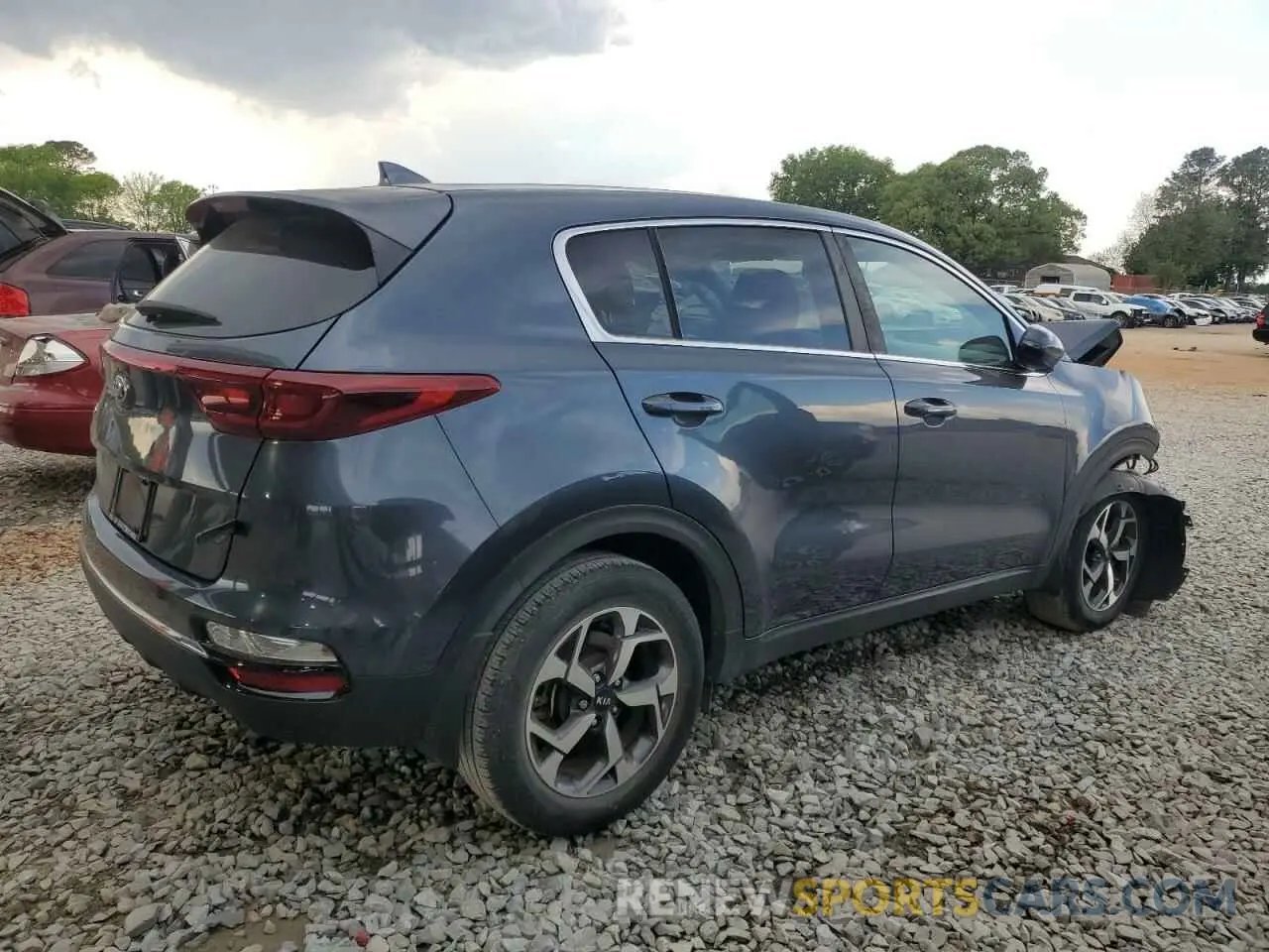 3 Photograph of a damaged car KNDPM3AC5L7722296 KIA SPORTAGE 2020