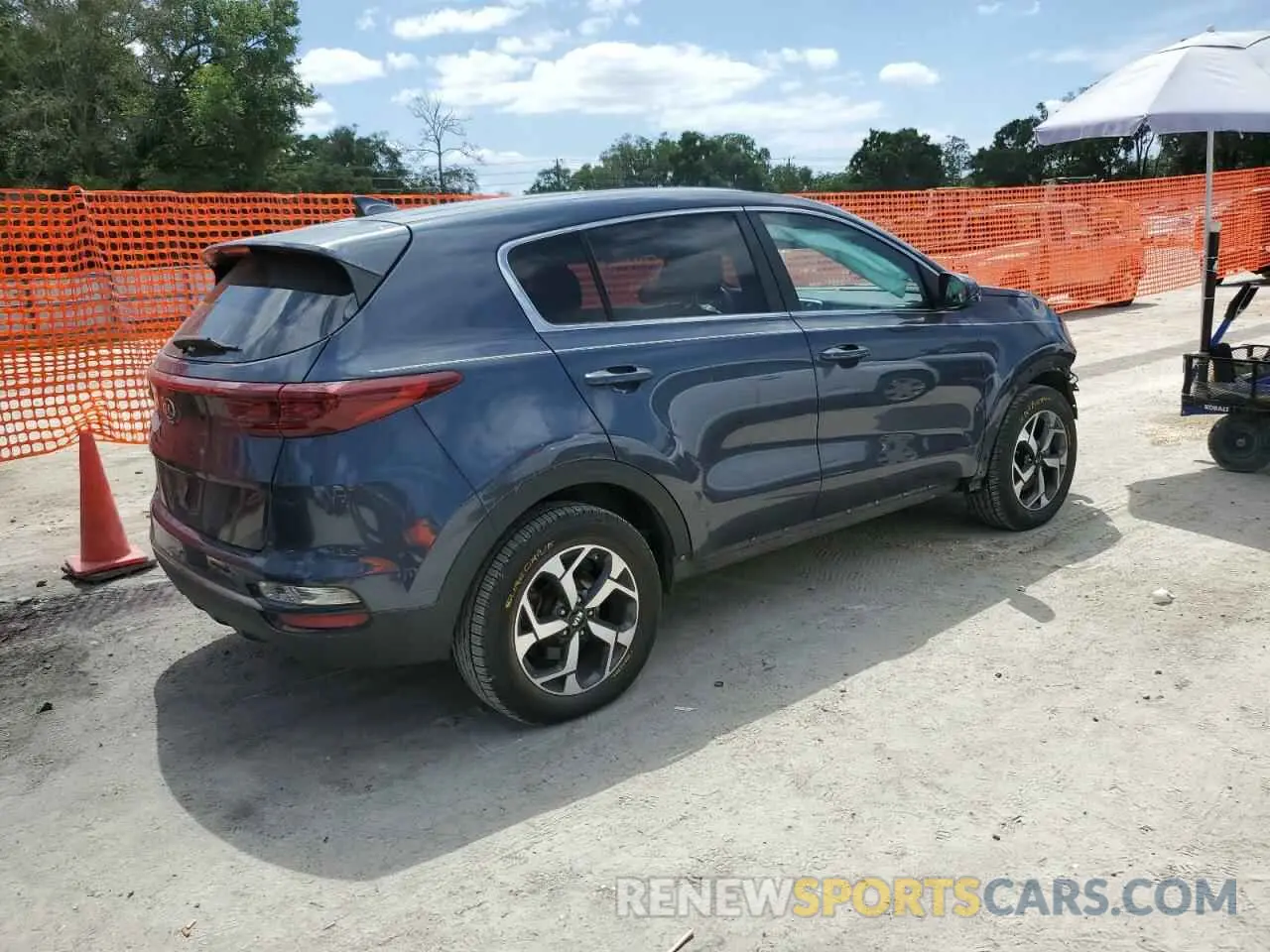 3 Photograph of a damaged car KNDPM3AC5L7724811 KIA SPORTAGE 2020