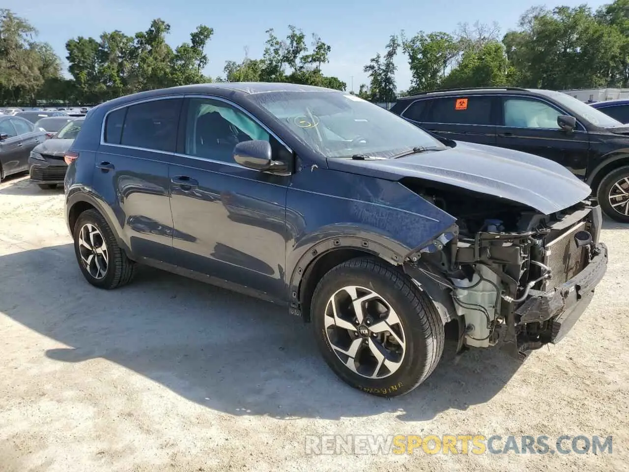 4 Photograph of a damaged car KNDPM3AC5L7724811 KIA SPORTAGE 2020