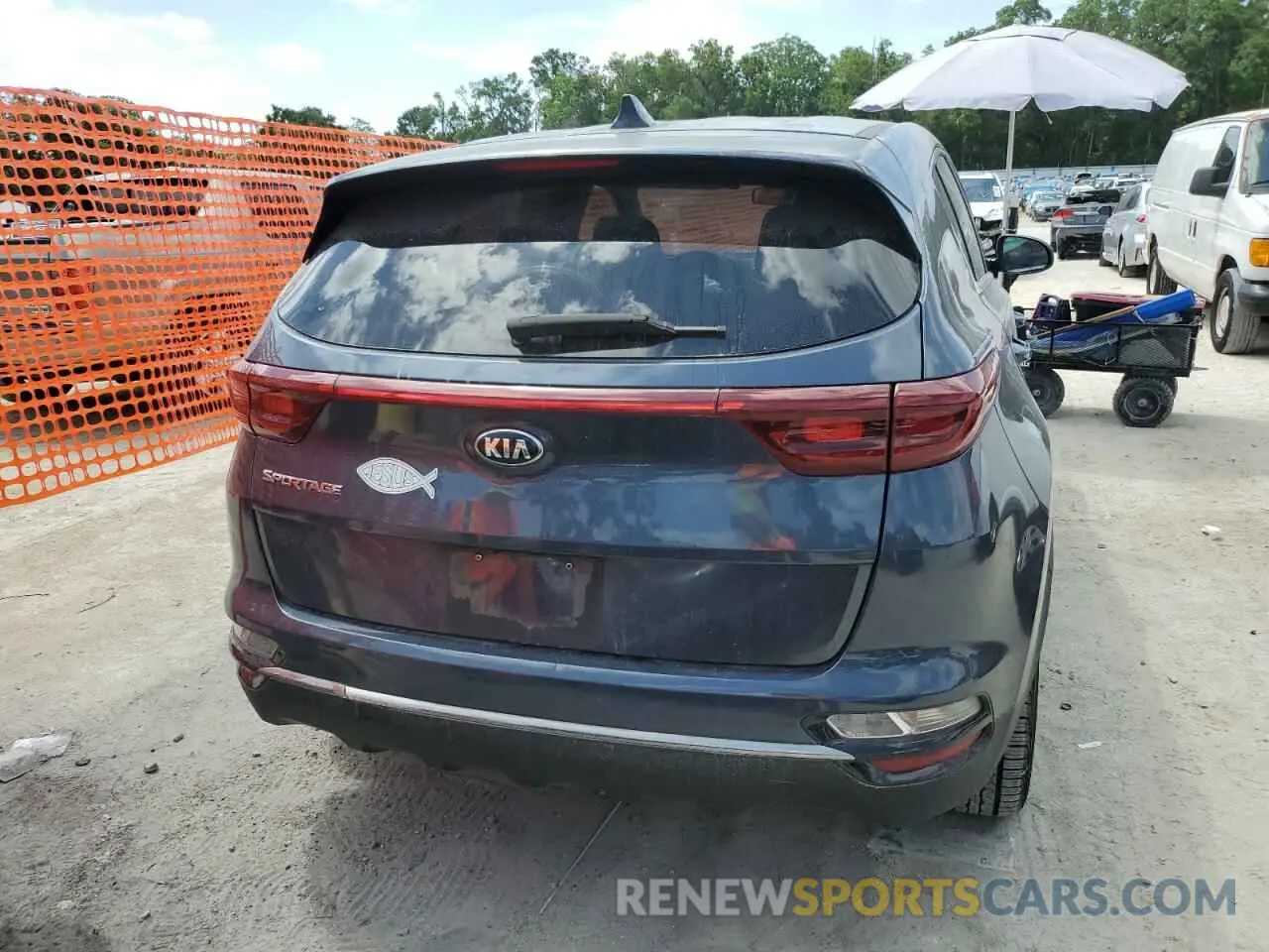 6 Photograph of a damaged car KNDPM3AC5L7724811 KIA SPORTAGE 2020