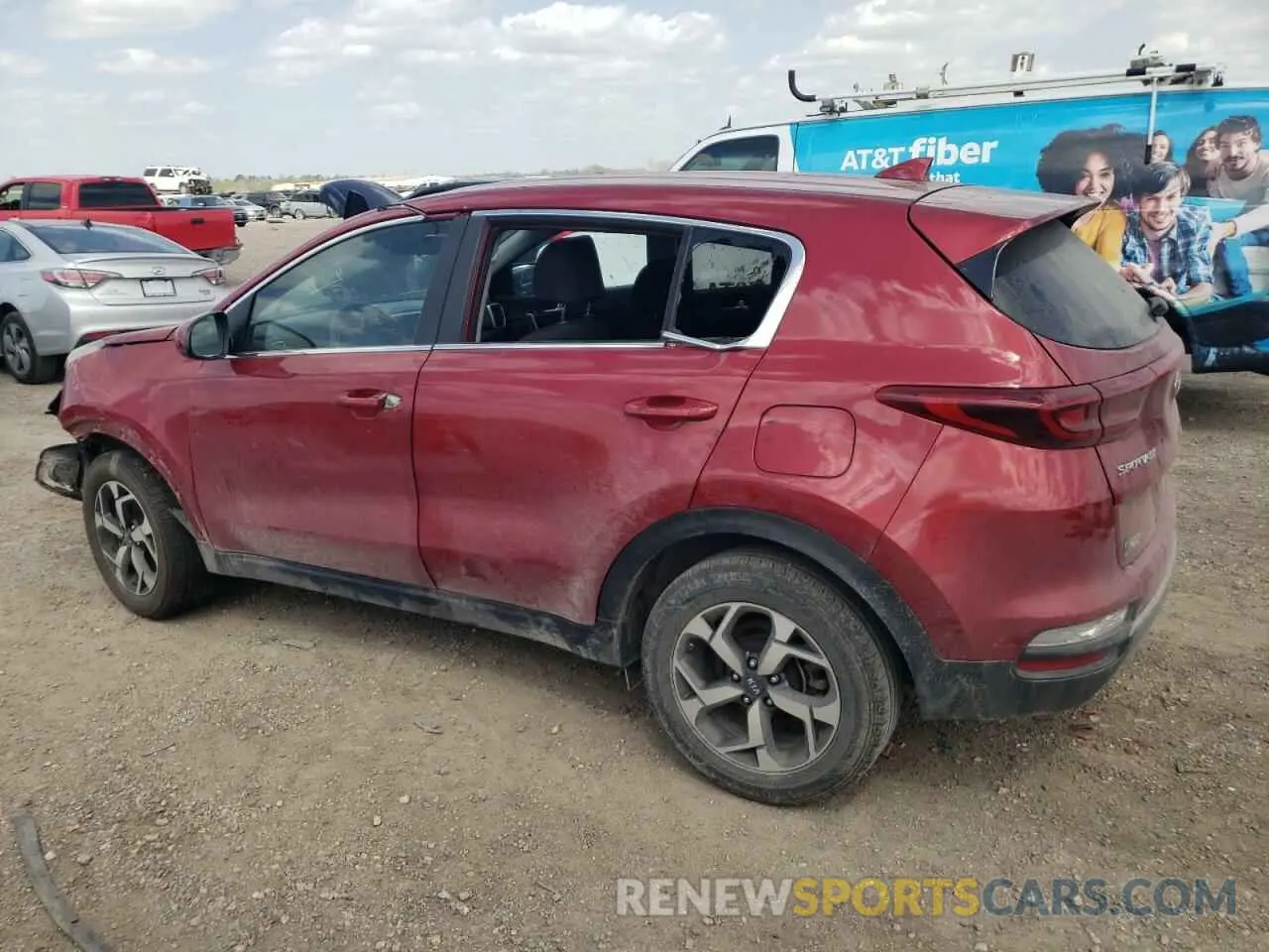 2 Photograph of a damaged car KNDPM3AC5L7829395 KIA SPORTAGE 2020
