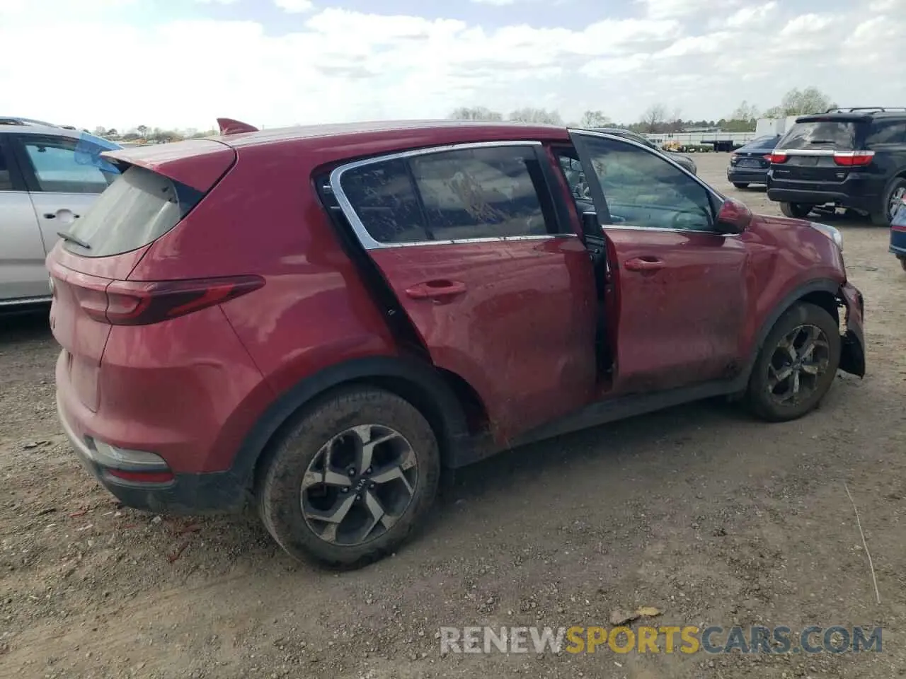 3 Photograph of a damaged car KNDPM3AC5L7829395 KIA SPORTAGE 2020