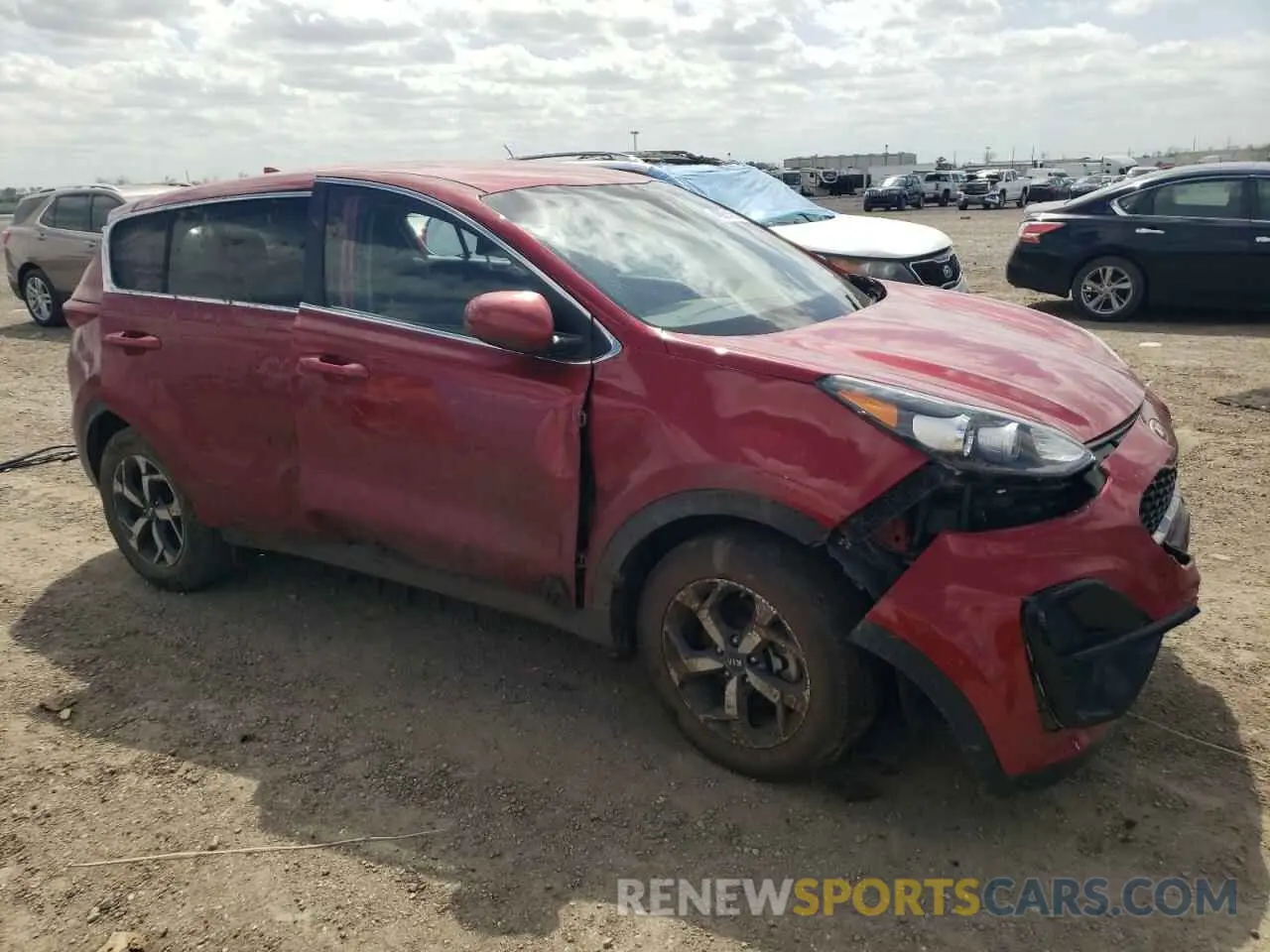 4 Photograph of a damaged car KNDPM3AC5L7829395 KIA SPORTAGE 2020