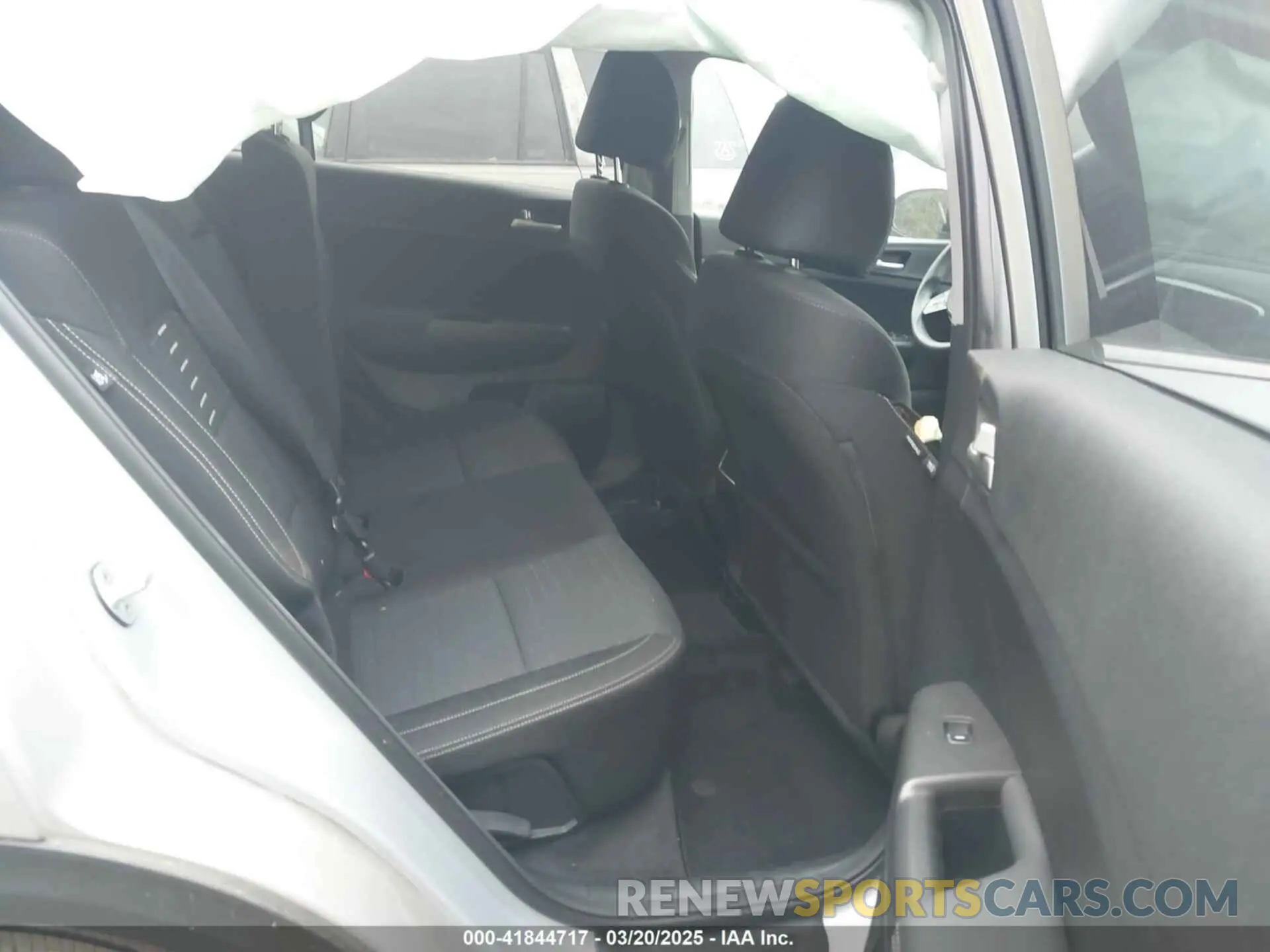 8 Photograph of a damaged car KNDPM3AC6L7634566 KIA SPORTAGE 2020