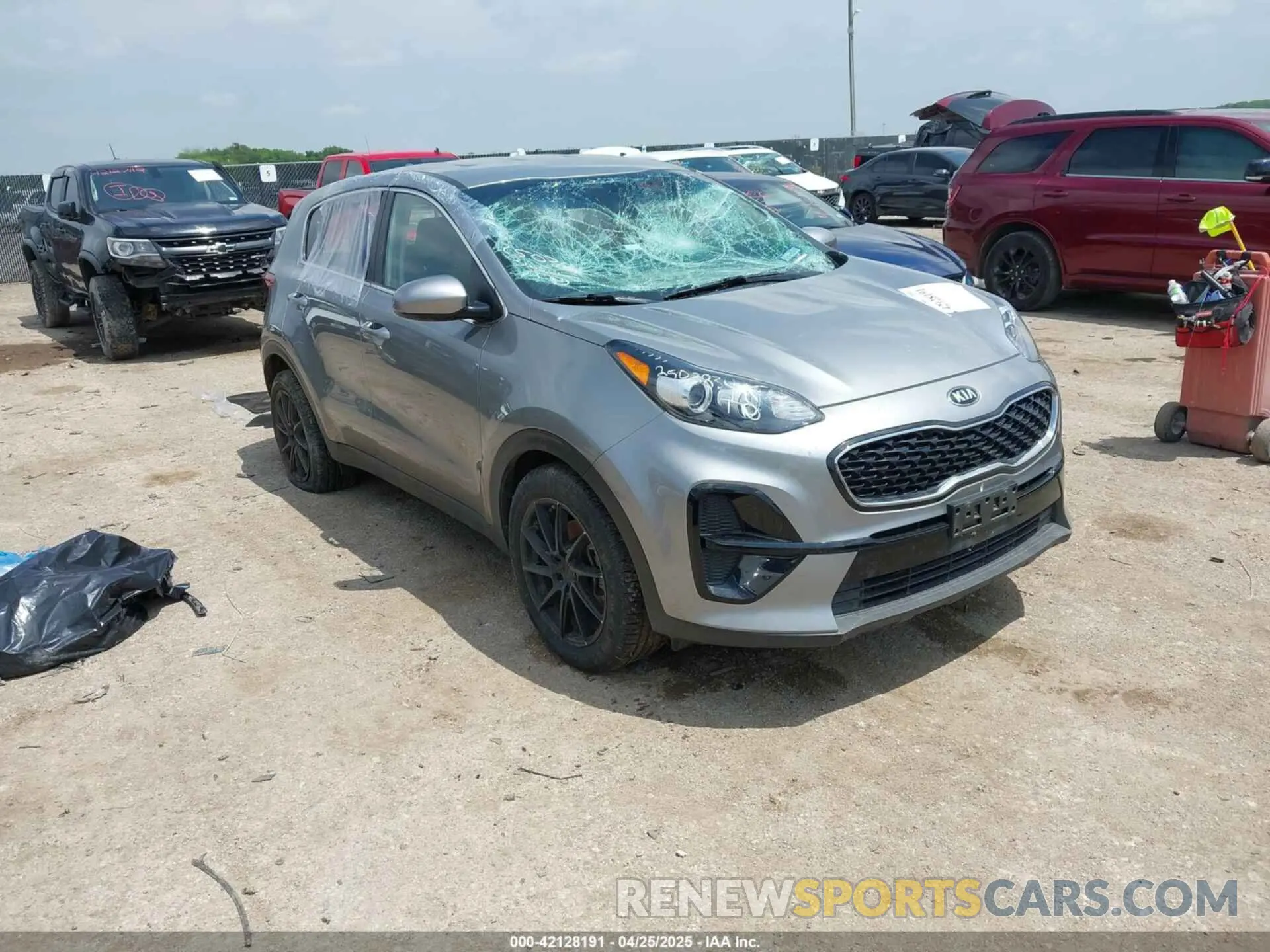 1 Photograph of a damaged car KNDPM3AC6L7652842 KIA SPORTAGE 2020