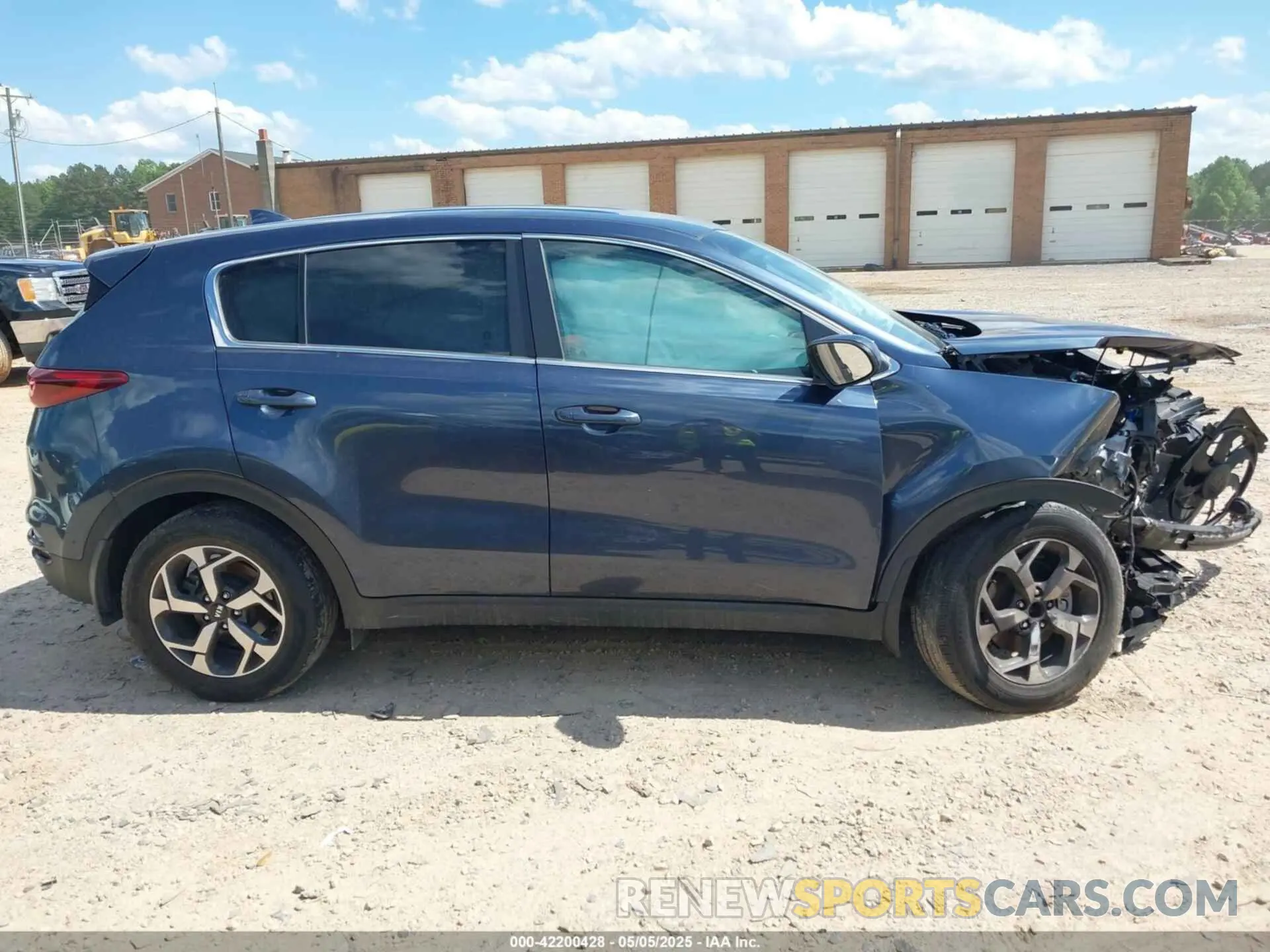 13 Photograph of a damaged car KNDPM3AC6L7788601 KIA SPORTAGE 2020