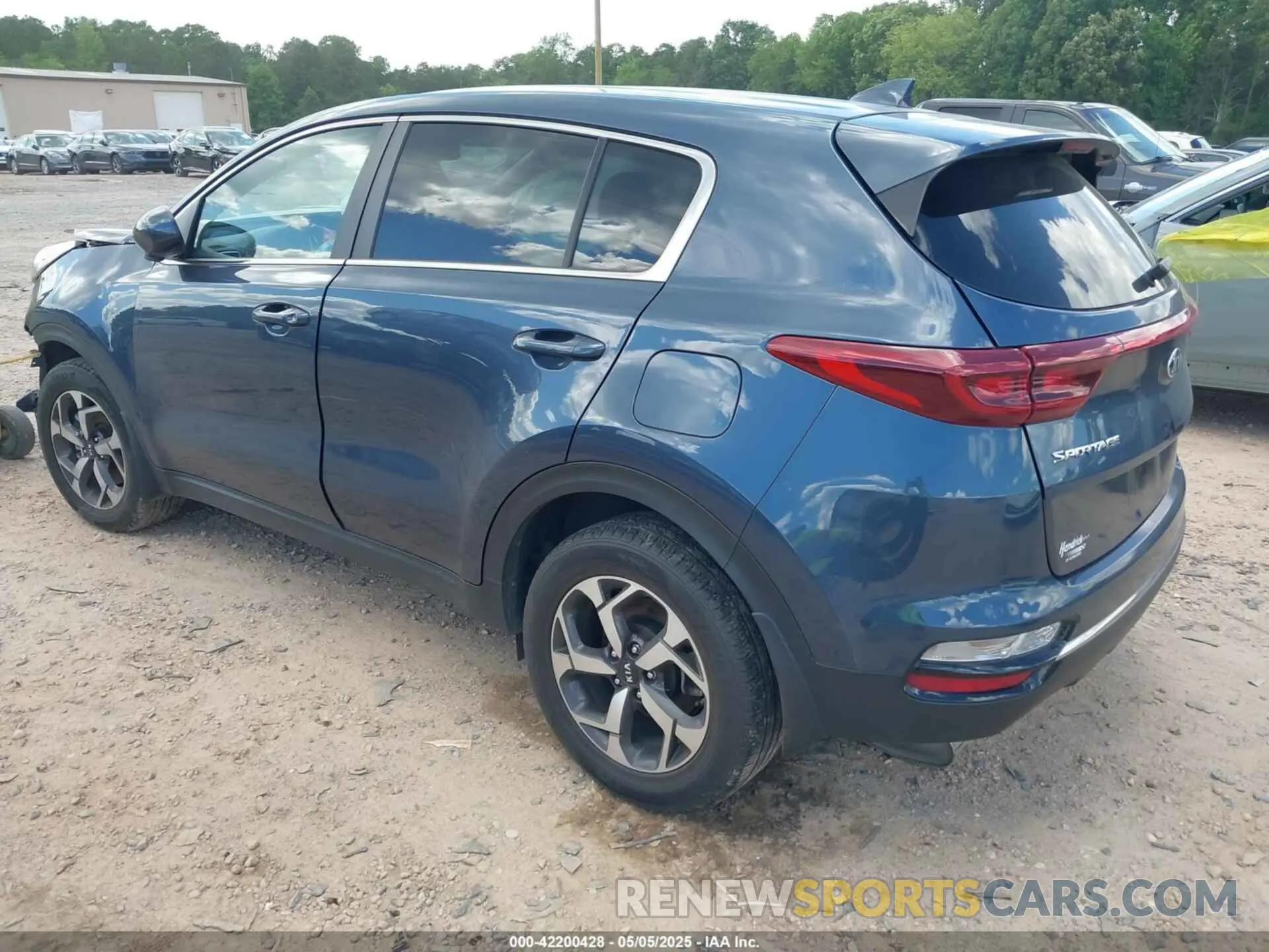 3 Photograph of a damaged car KNDPM3AC6L7788601 KIA SPORTAGE 2020