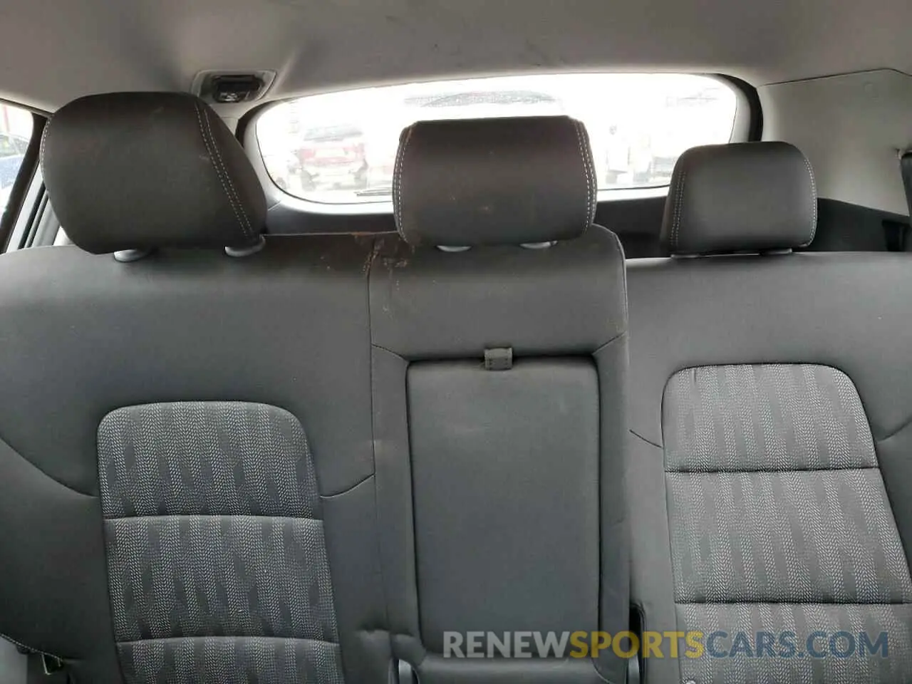 10 Photograph of a damaged car KNDPM3AC6L7793314 KIA SPORTAGE 2020